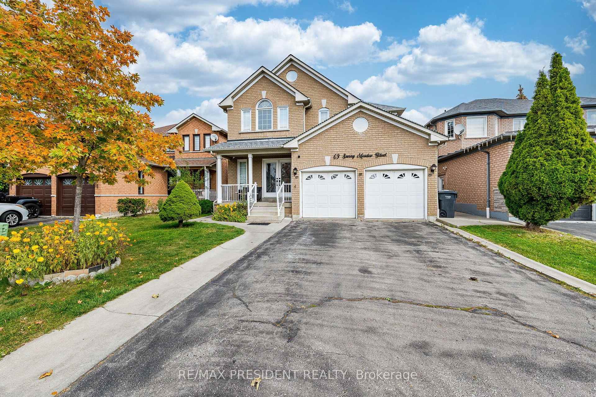 Photo 3 of 69 Sunny Meadow Boulevard, Brampton, Sandringham-Wellington — HOMEH
