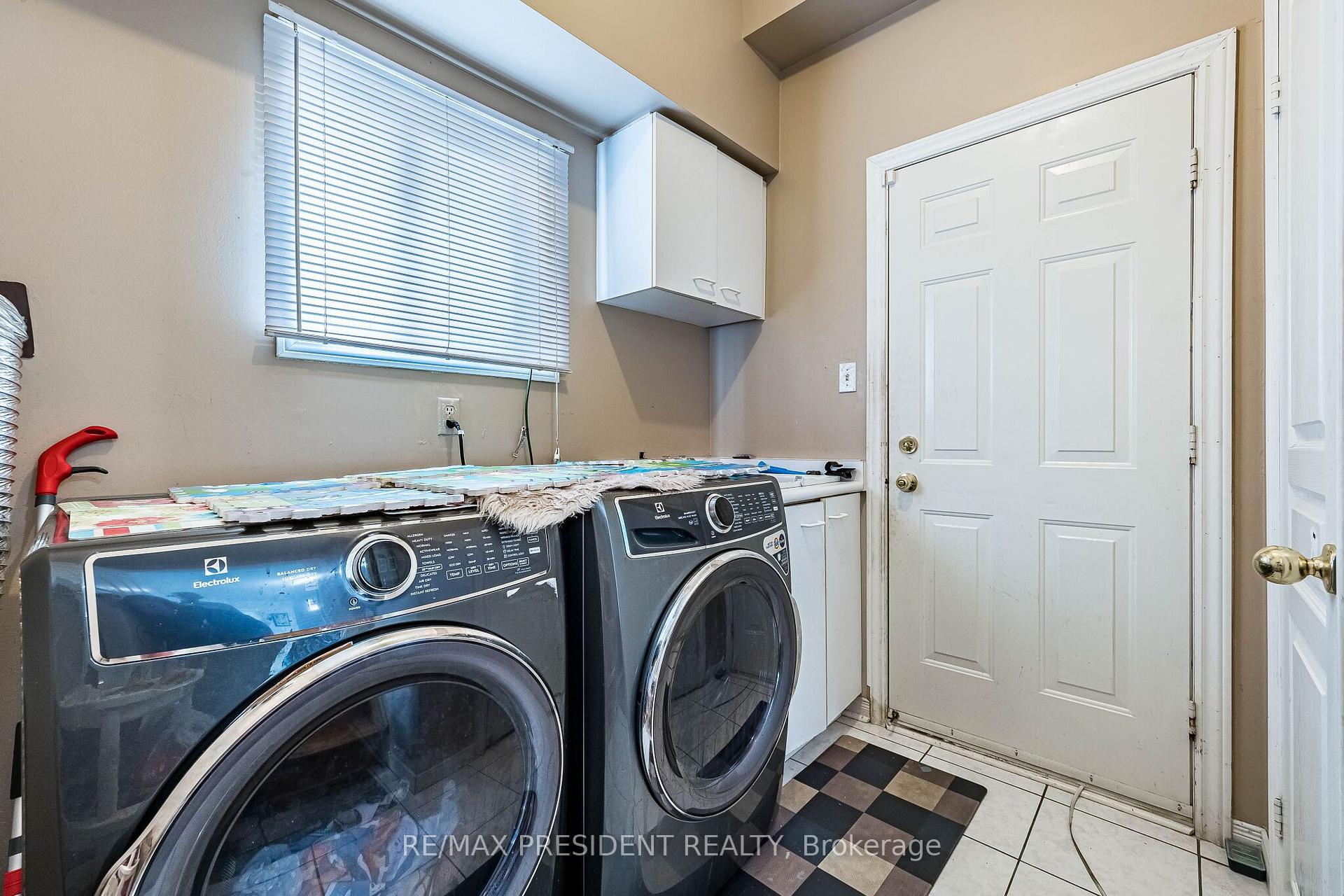 Photo 21 of 69 Sunny Meadow Boulevard, Brampton, Sandringham-Wellington — HOMEH