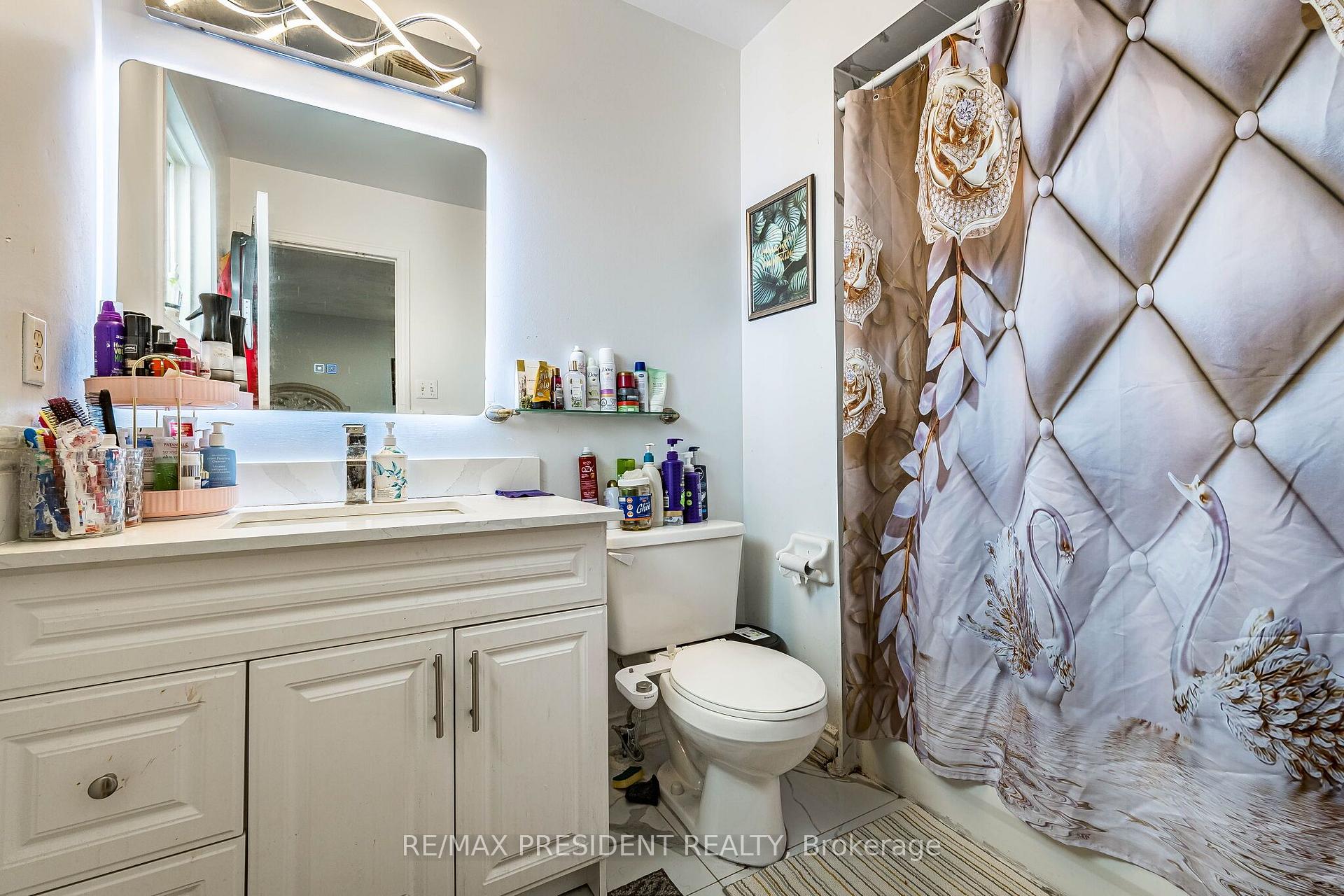 Photo 26 of 69 Sunny Meadow Boulevard, Brampton, Sandringham-Wellington — HOMEH