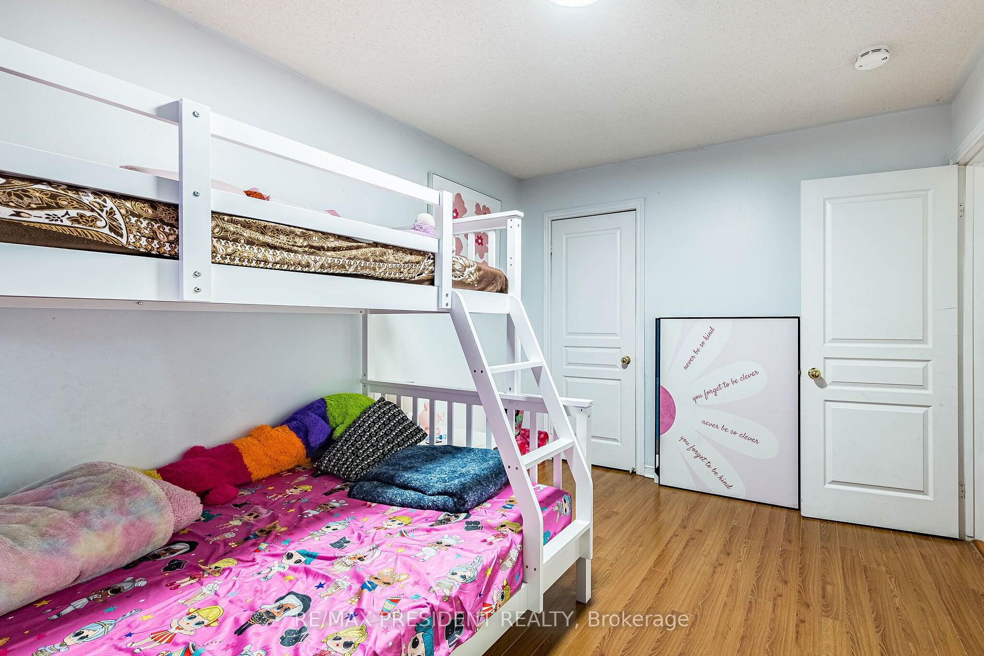 Photo 33 of 69 Sunny Meadow Boulevard, Brampton, Sandringham-Wellington — HOMEH