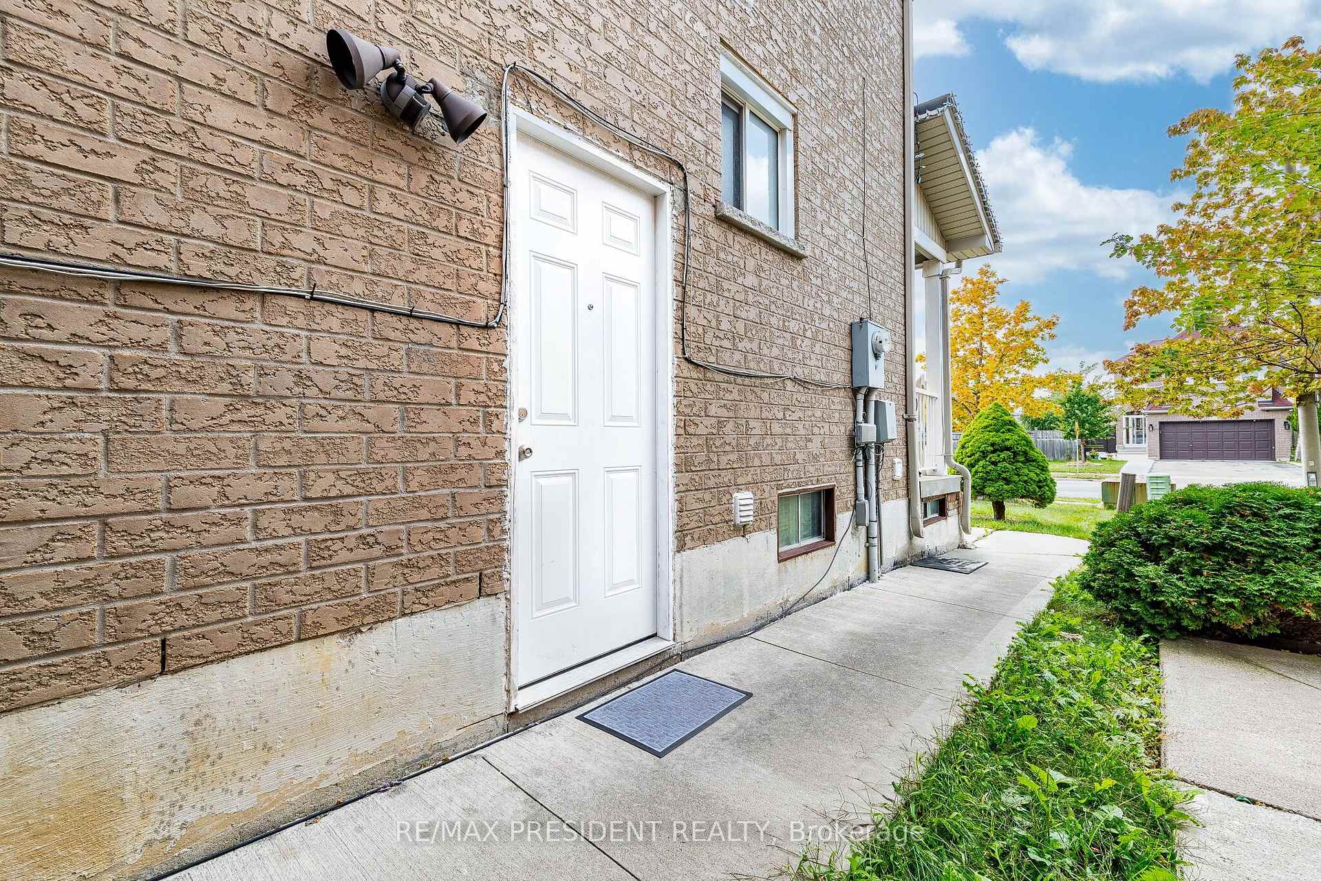 Photo 43 of 69 Sunny Meadow Boulevard, Brampton, Sandringham-Wellington — HOMEH