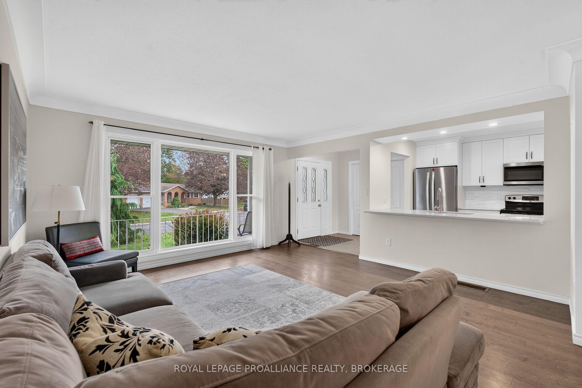 Photo 9 of 383 Bernice Drive, Kingston, City SouthWest — HOMEH