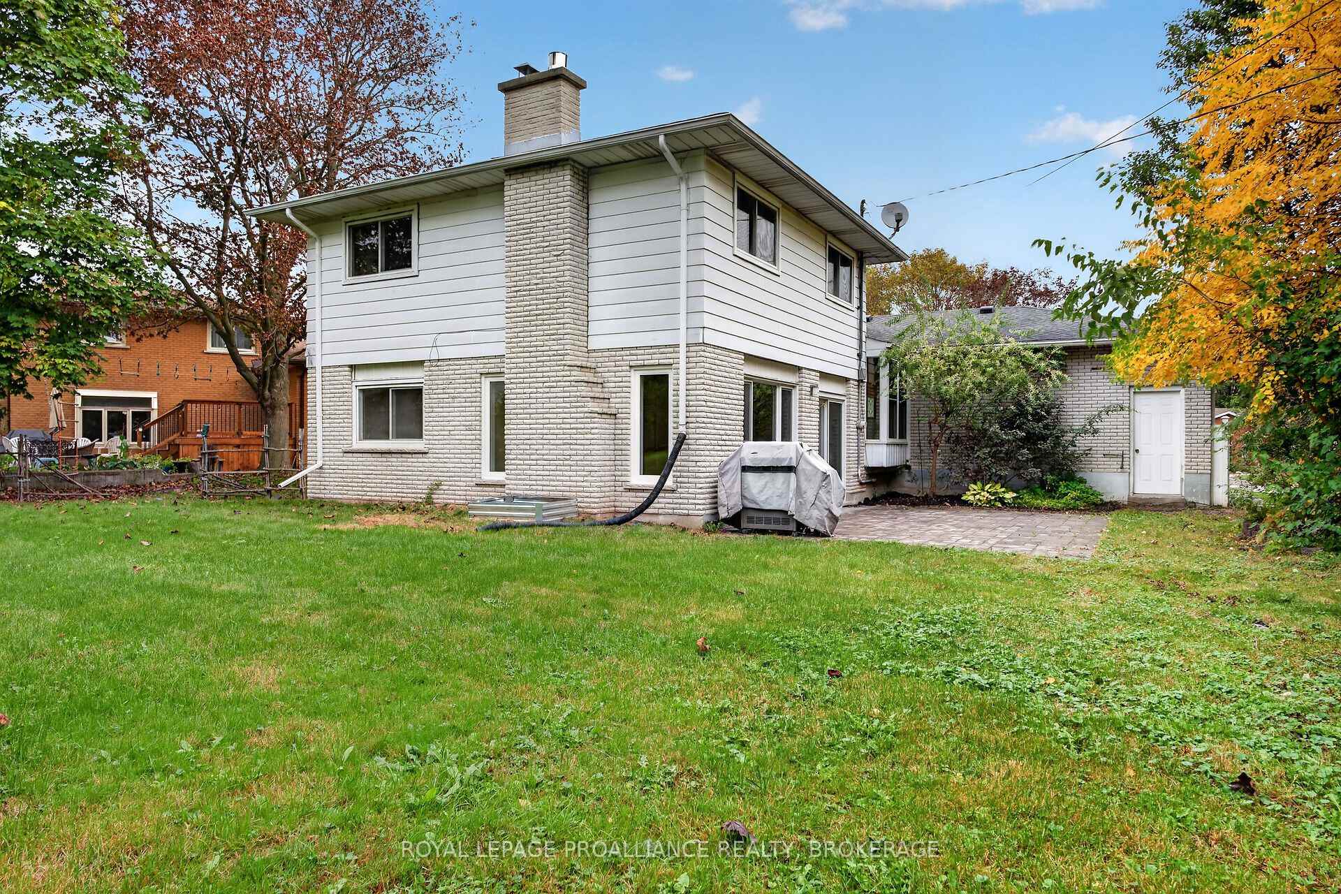 Photo 38 of 383 Bernice Drive, Kingston, City SouthWest — HOMEH