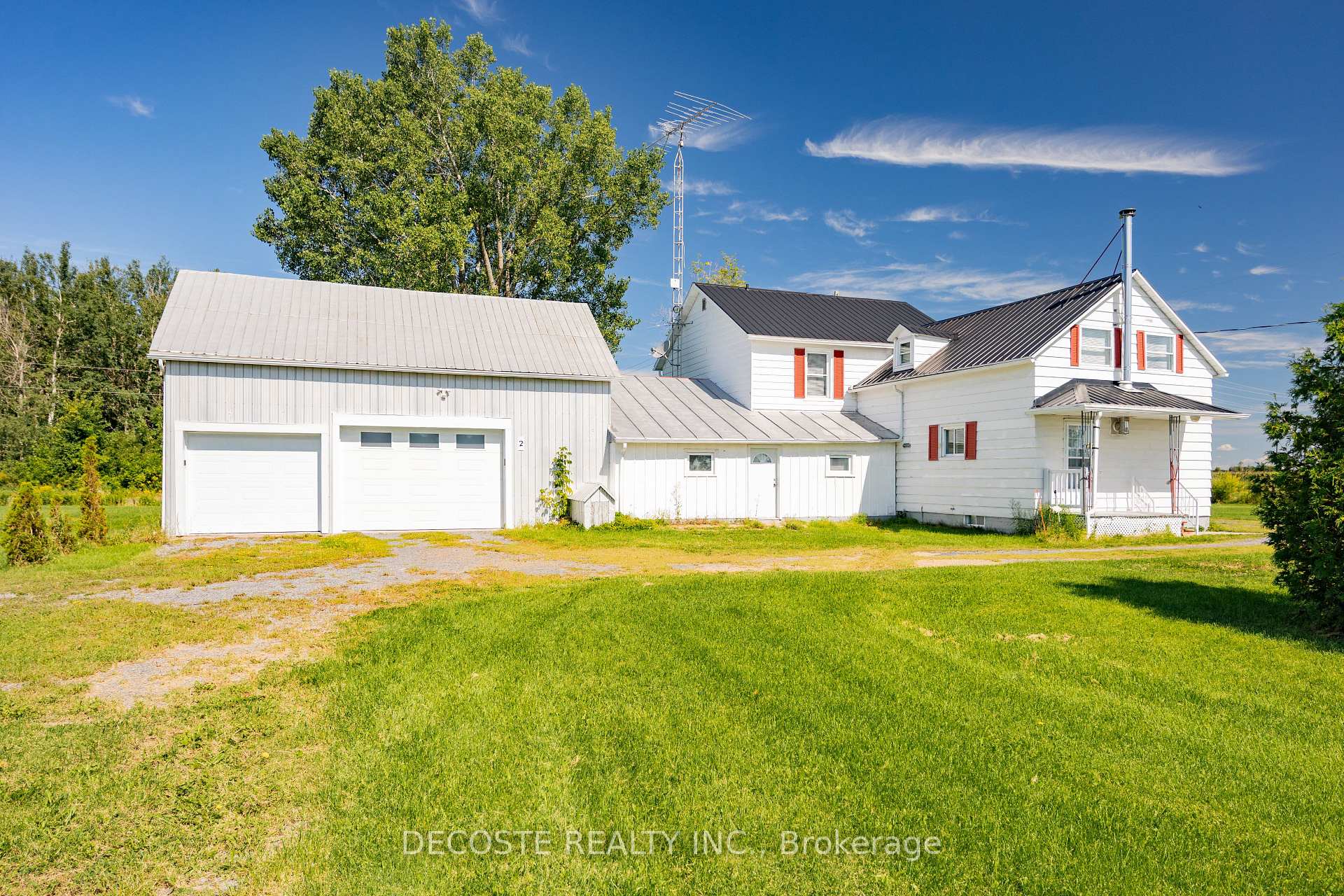 Photo 2 of 21930 Menard Road, North Glengarry, North Glengarry (Lochiel) Twp — HOMEH