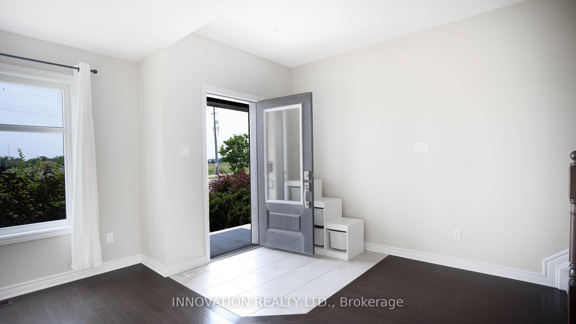 Photo 4 of 516 Silvertip Lane, Ottawa, Kanata - Kanata Lakes/Heritage Hills — HOMEH