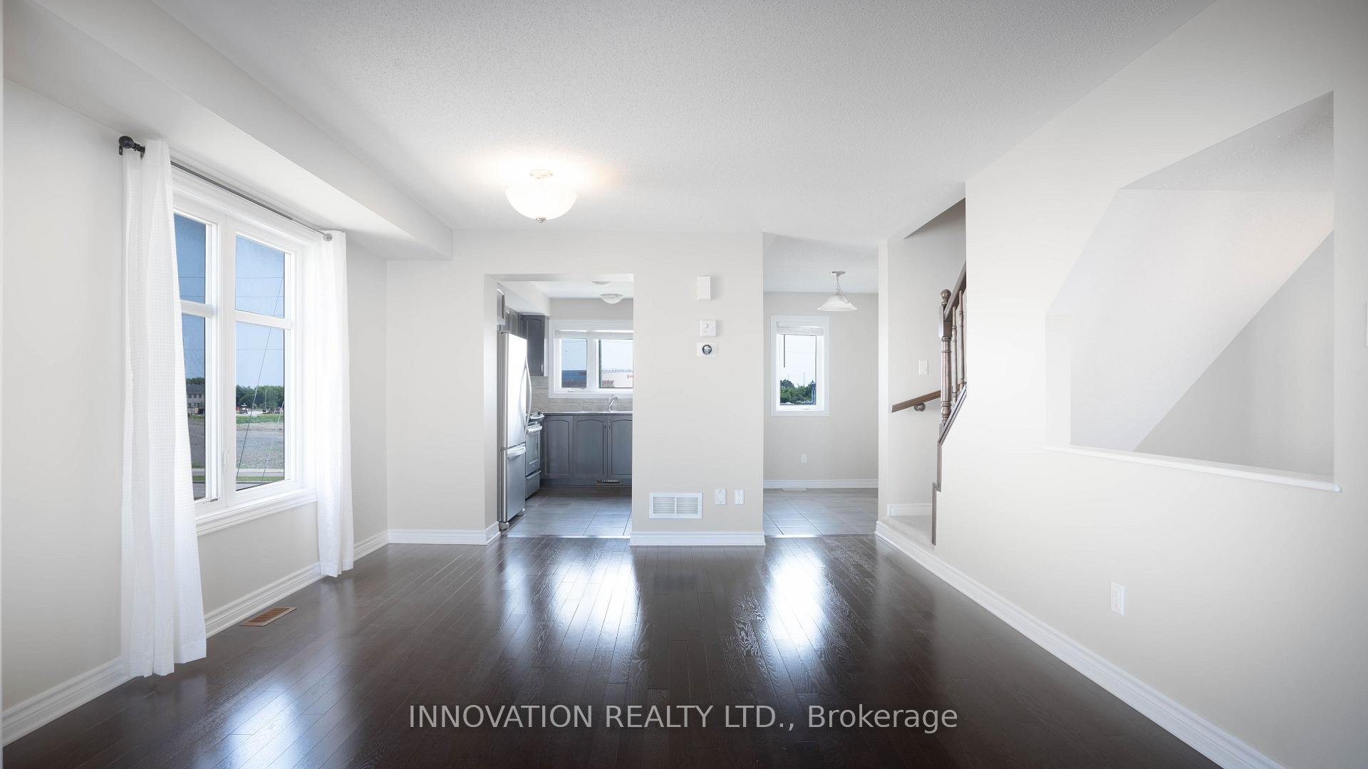Photo 5 of 516 Silvertip Lane, Ottawa, Kanata - Kanata Lakes/Heritage Hills — HOMEH