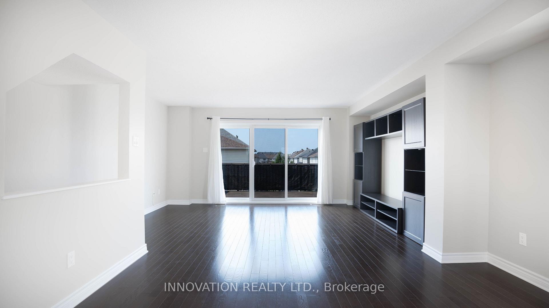 Photo 11 of 516 Silvertip Lane, Ottawa, Kanata - Kanata Lakes/Heritage Hills — HOMEH