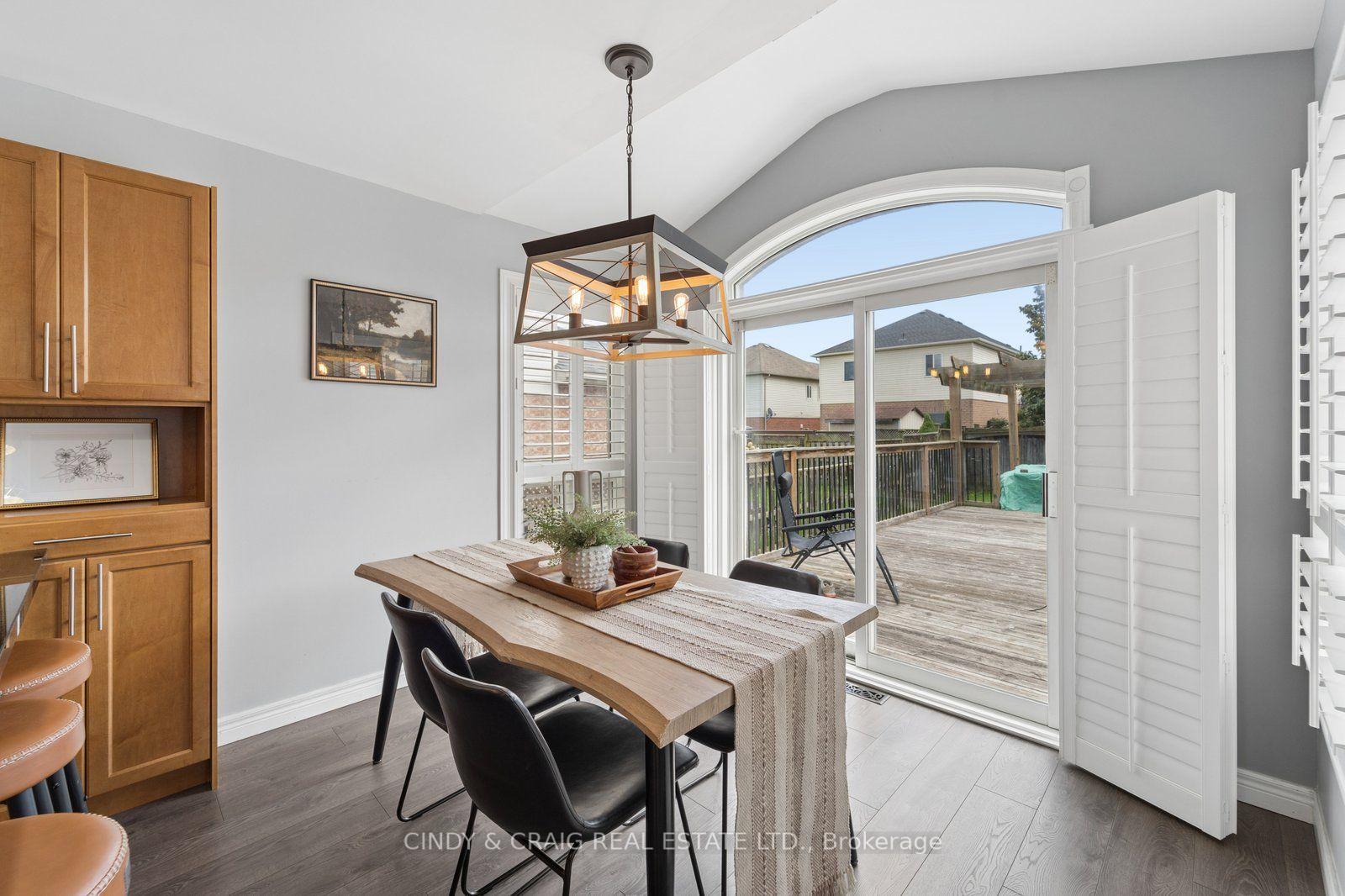 Photo 7 of 208 Cornish Drive, Clarington, Courtice — HOMEH