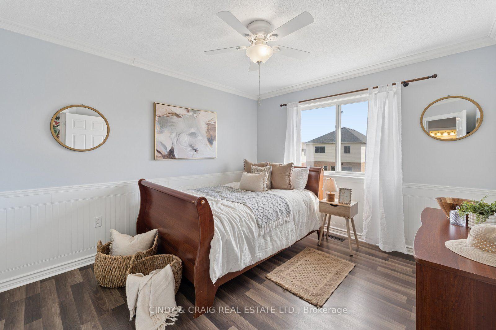 Photo 10 of 208 Cornish Drive, Clarington, Courtice — HOMEH