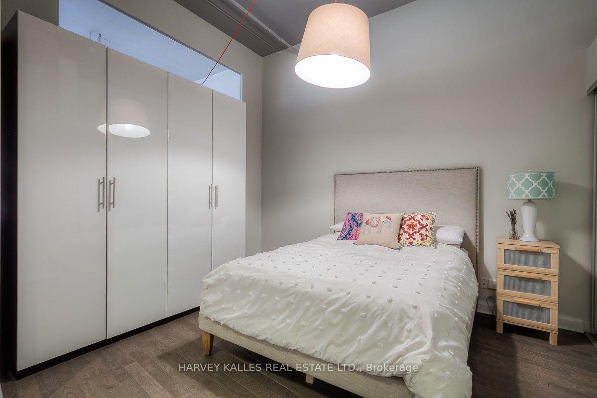 Photo 9 of Unit 608, 700 king Street W, Toronto, Niagara — HOMEH