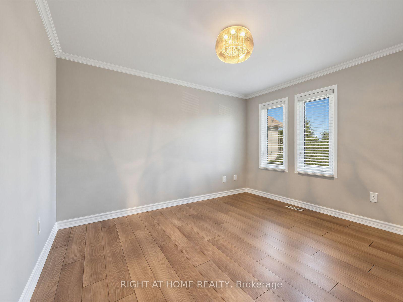 Photo 21 of 67 Bigham Crescent, Etobicoke, Eringate-Centennial-West Deane — HOMEH
