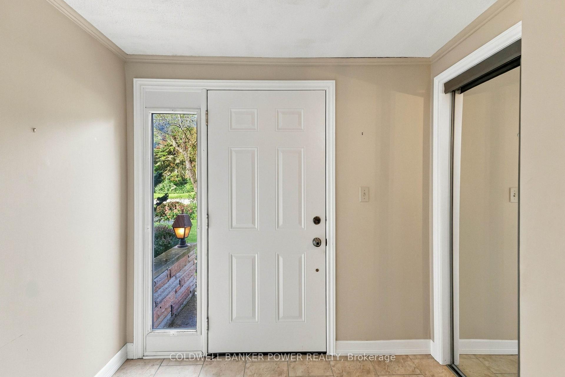 Photo 10 of 423 Pinetree Drive, London, North P — HOMEH