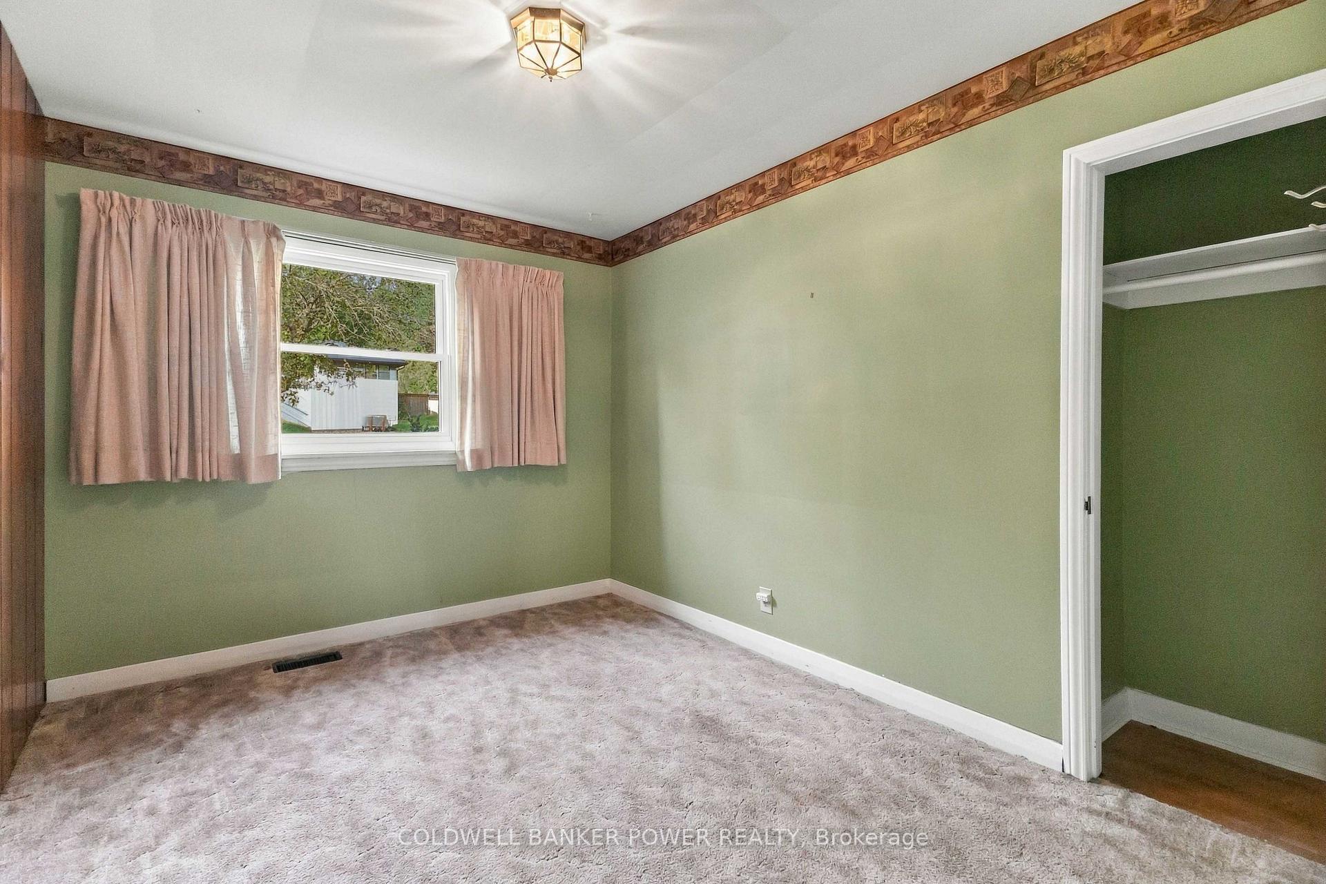 Photo 26 of 423 Pinetree Drive, London, North P — HOMEH