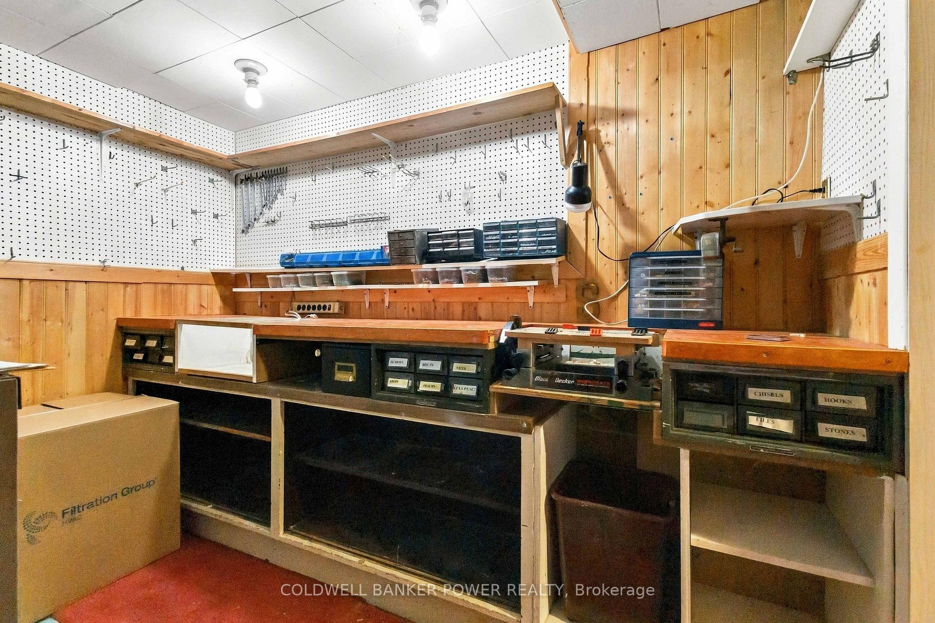 Photo 37 of 423 Pinetree Drive, London, North P — HOMEH