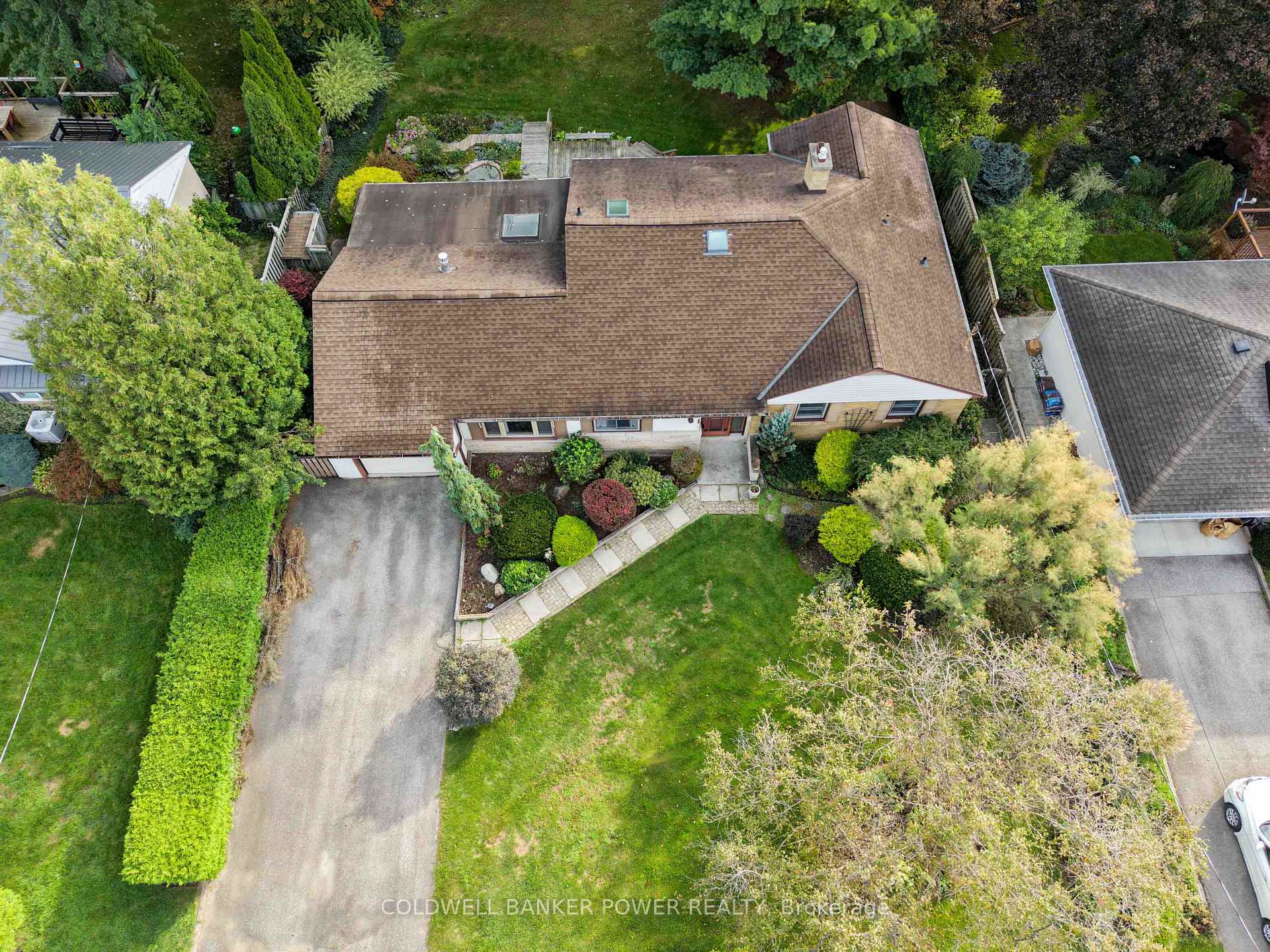 Photo 47 of 423 Pinetree Drive, London, North P — HOMEH