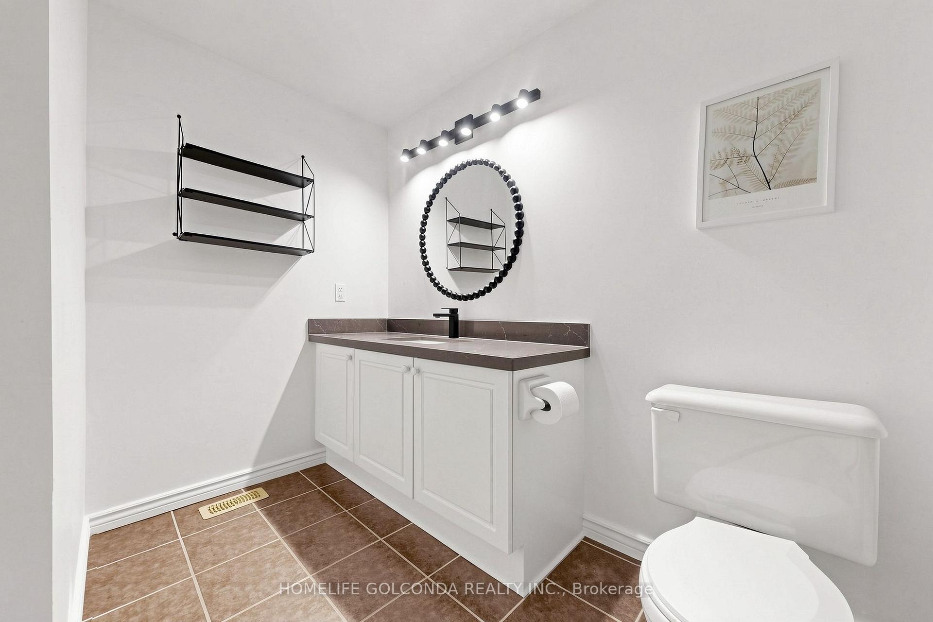 Photo 16 of 1704 Canadore Crescent, Oshawa, Samac — HOMEH