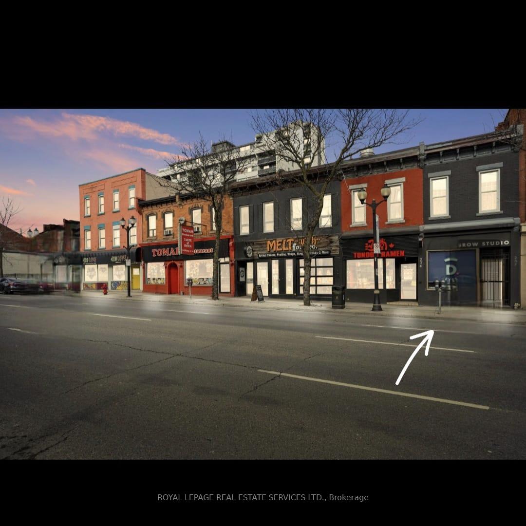 Photo of 232 King Street W