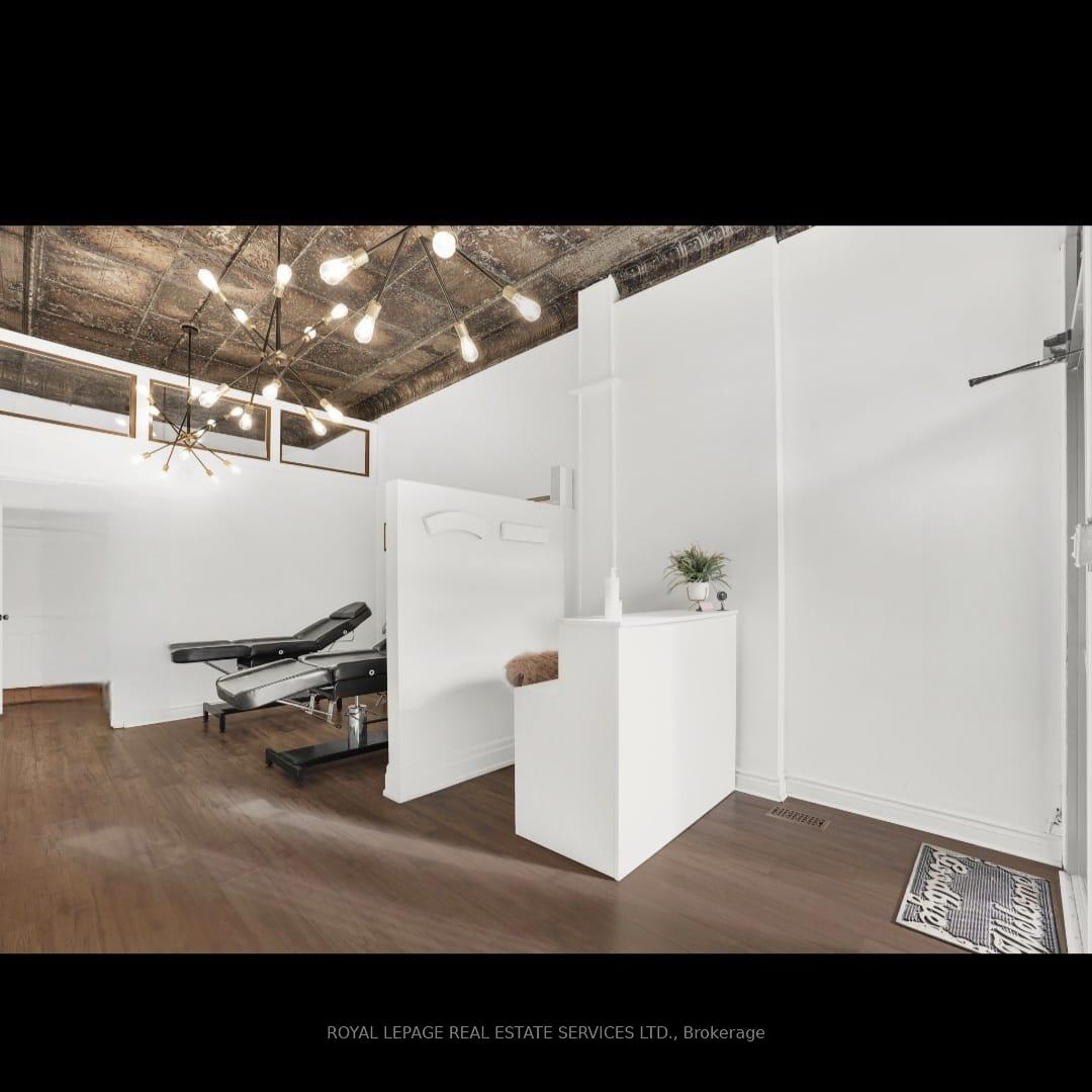 Photo 4 of 232 King Street W, Hamilton, Central — HOMEH