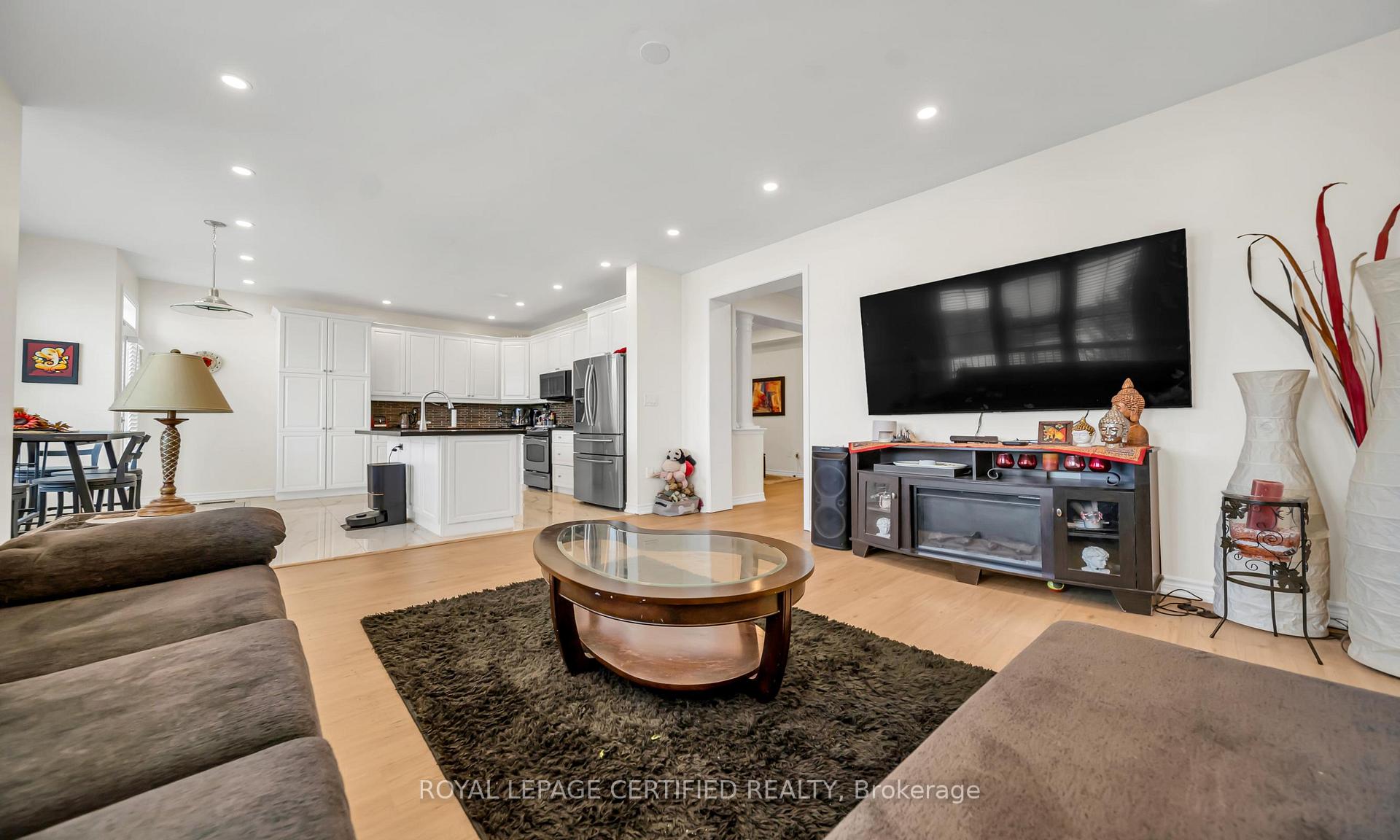 Photo 11 of 358 Pringle Avenue, Milton, Scott — HOMEH