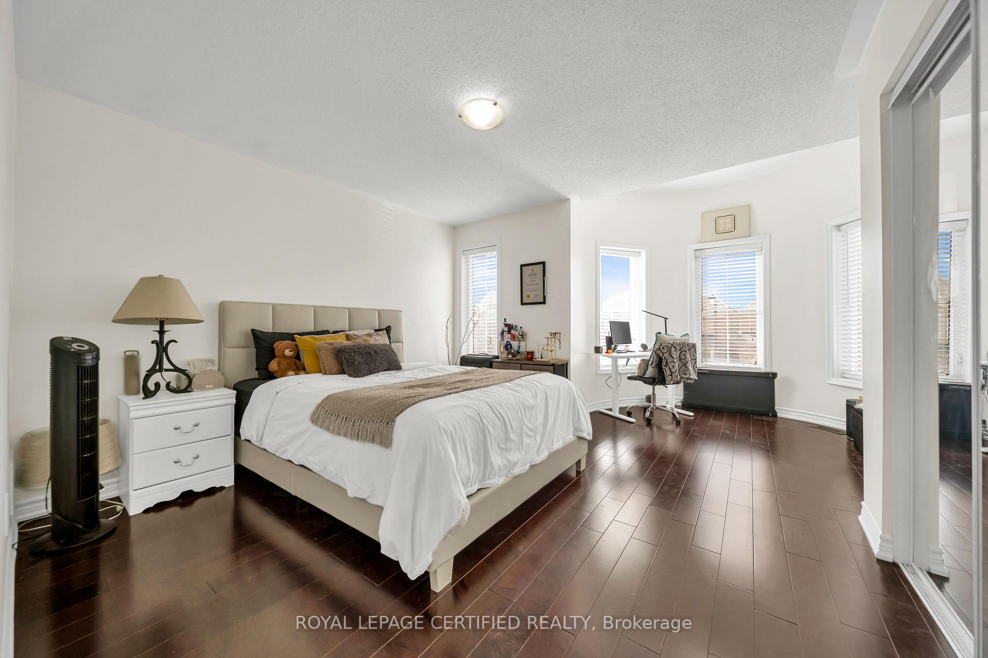 Photo 20 of 358 Pringle Avenue, Milton, Scott — HOMEH