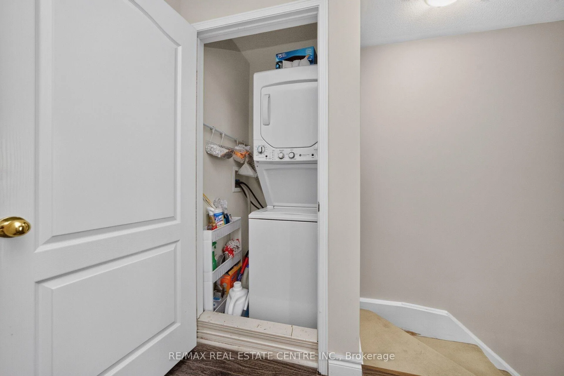 Photo 33 of Unit 6, 3335 Thomas Street E, Mississauga, Churchill Meadows — HOMEH