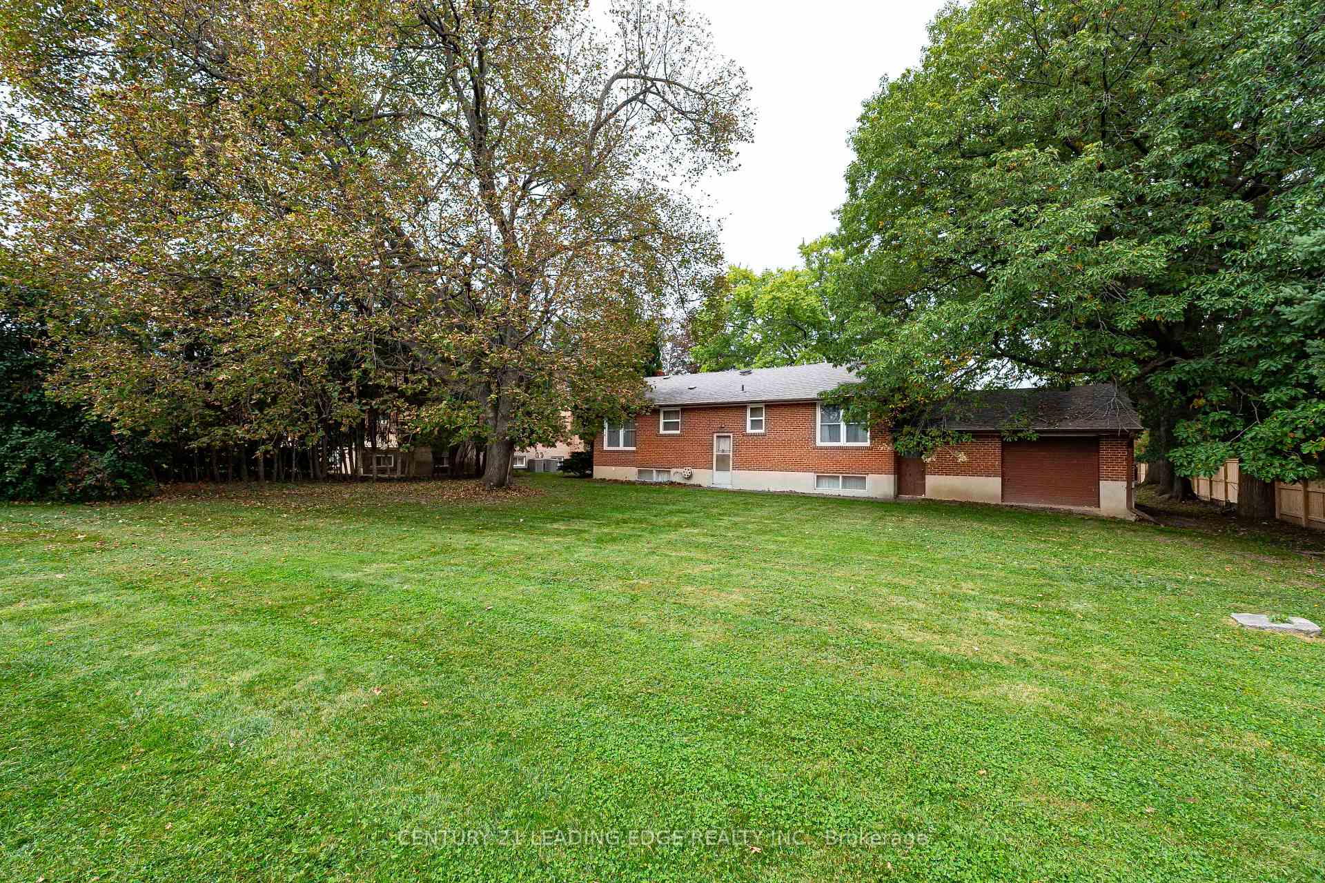 Photo 14 of 93 Lee Avenue, Markham, Milliken Mills East — HOMEH