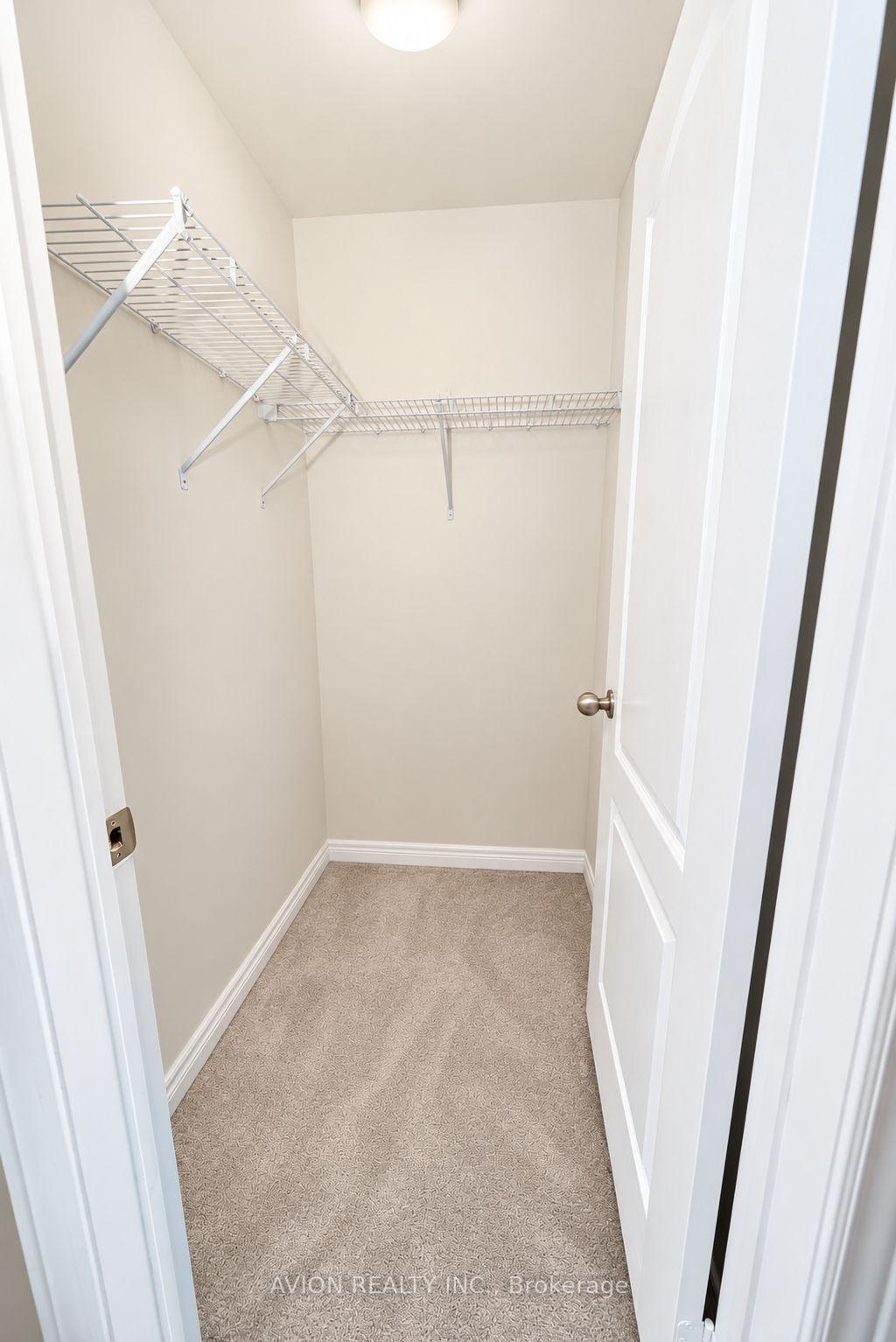 Photo 10 of 63 Forsyth Crescent N, Barrie, West Bayfield — HOMEH