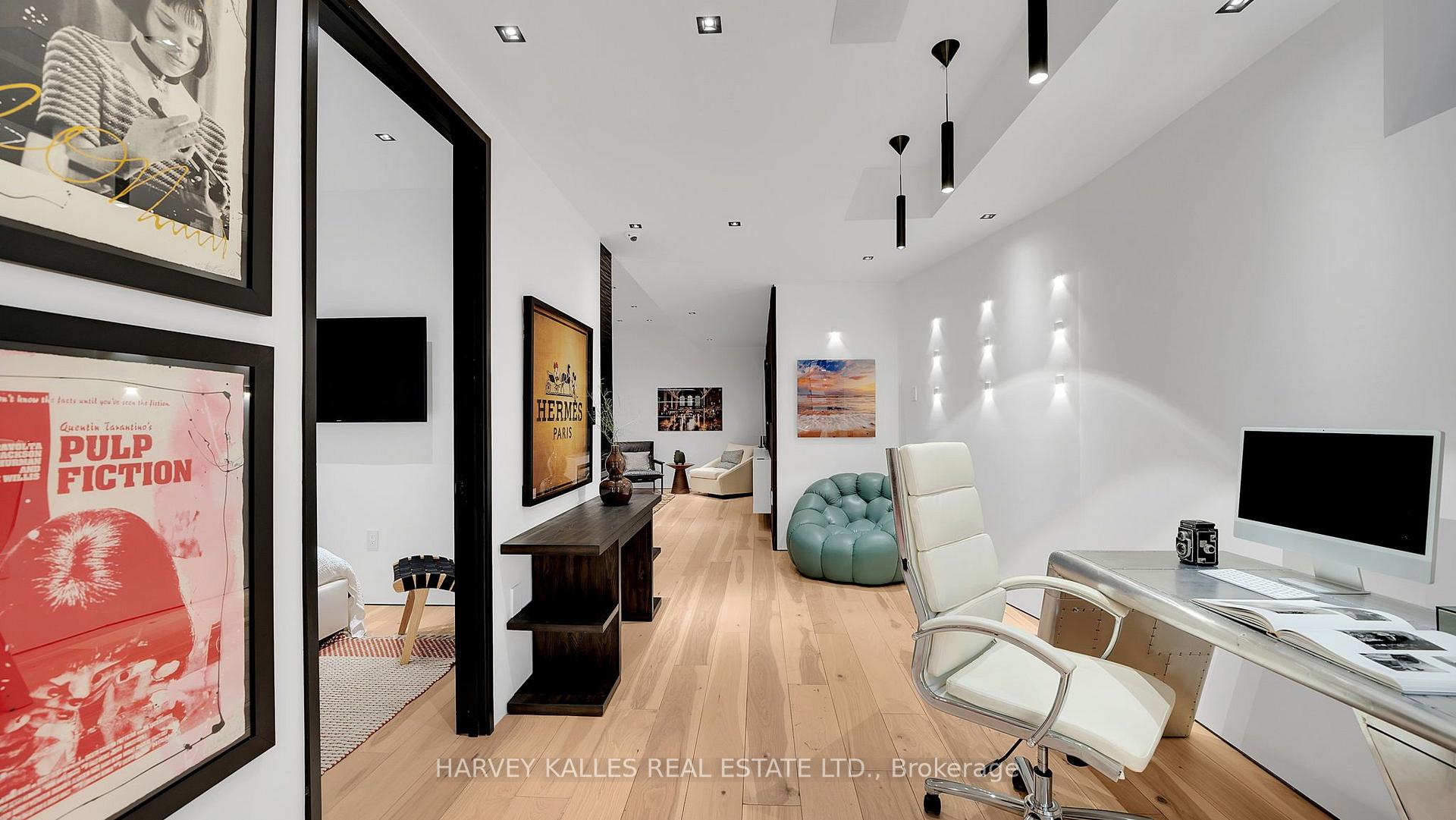 Photo 25 of 4 Douglas Crescent, Toronto, Leaside — HOMEH