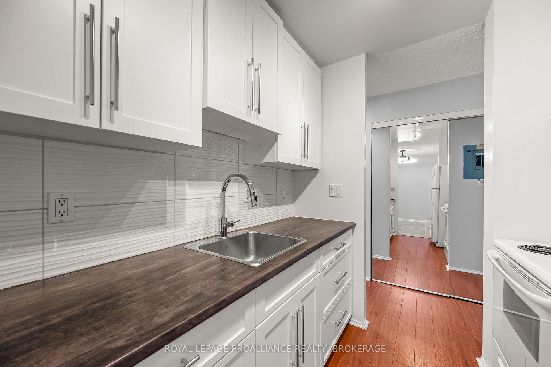 Photo 7 of Unit 112, 17 Eldon Hall Place, Kingston, Central City West — HOMEH