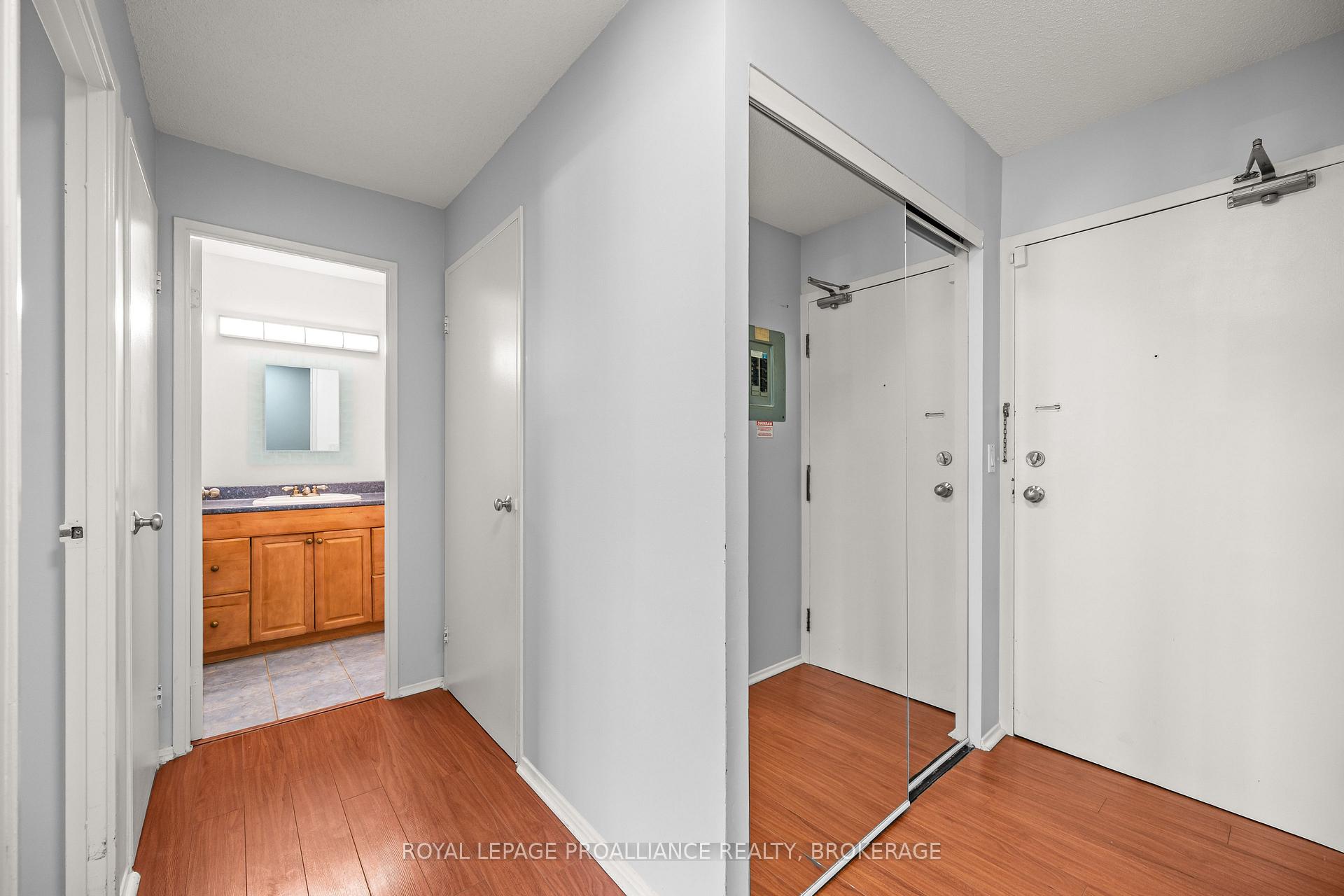 Photo 11 of Unit 112, 17 Eldon Hall Place, Kingston, Central City West — HOMEH