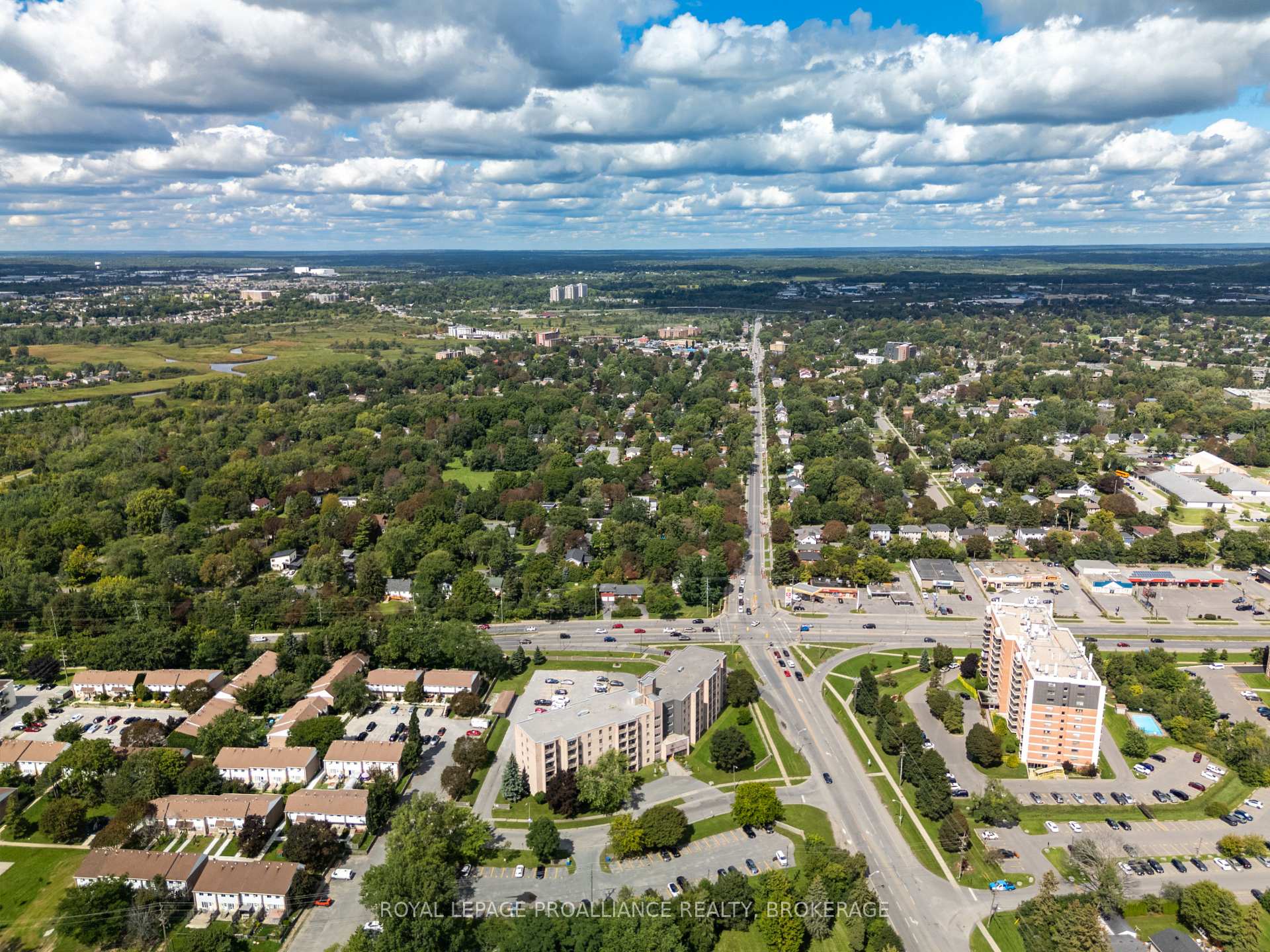Photo 34 of Unit 112, 17 Eldon Hall Place, Kingston, Central City West — HOMEH