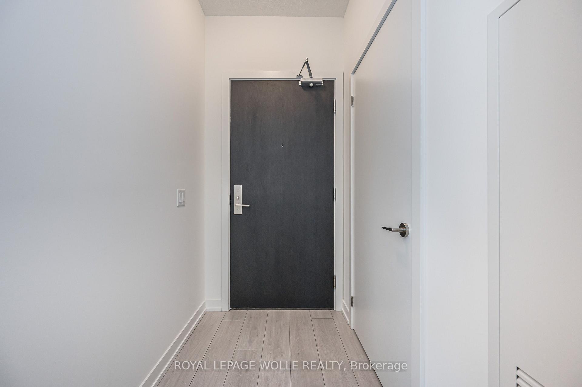 Photo 2 of Unit 2102, 55 Duke Street W, Kitchener, City Commercial Core — HOMEH