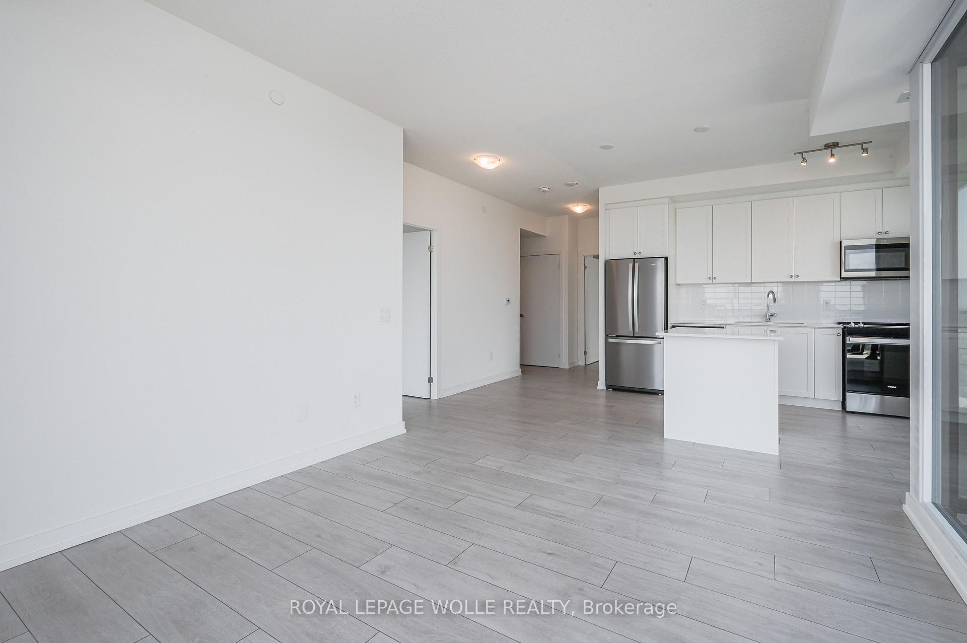Photo 6 of Unit 2102, 55 Duke Street W, Kitchener, City Commercial Core — HOMEH