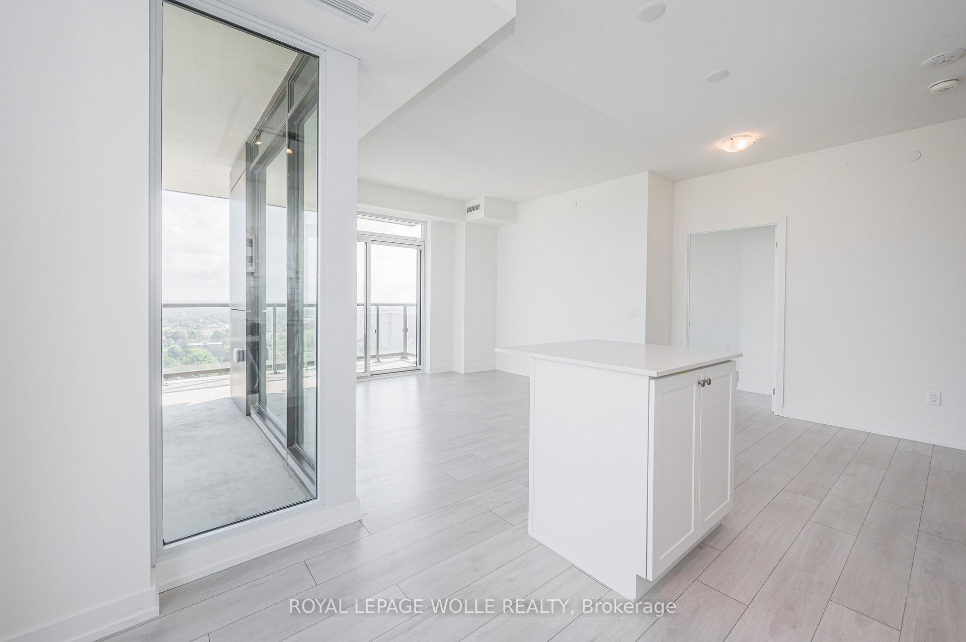 Photo 11 of Unit 2102, 55 Duke Street W, Kitchener, City Commercial Core — HOMEH