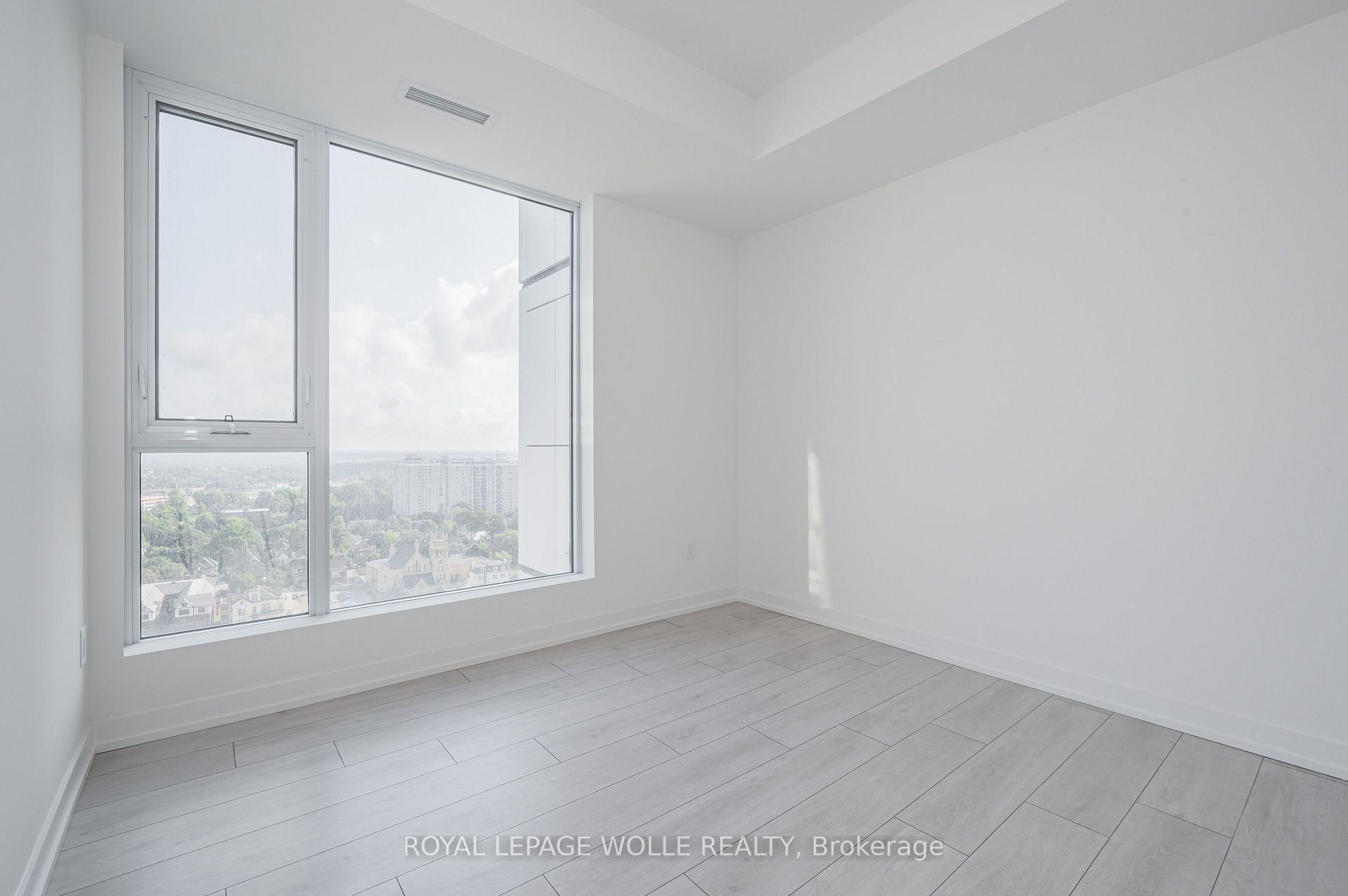 Photo 14 of Unit 2102, 55 Duke Street W, Kitchener, City Commercial Core — HOMEH