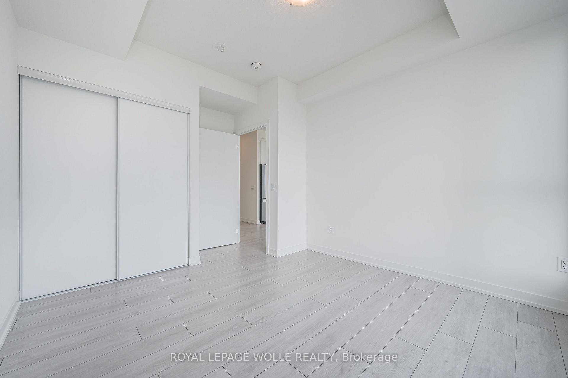 Photo 15 of Unit 2102, 55 Duke Street W, Kitchener, City Commercial Core — HOMEH