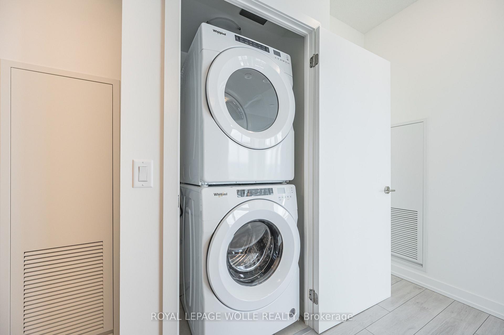Photo 24 of Unit 2102, 55 Duke Street W, Kitchener, City Commercial Core — HOMEH