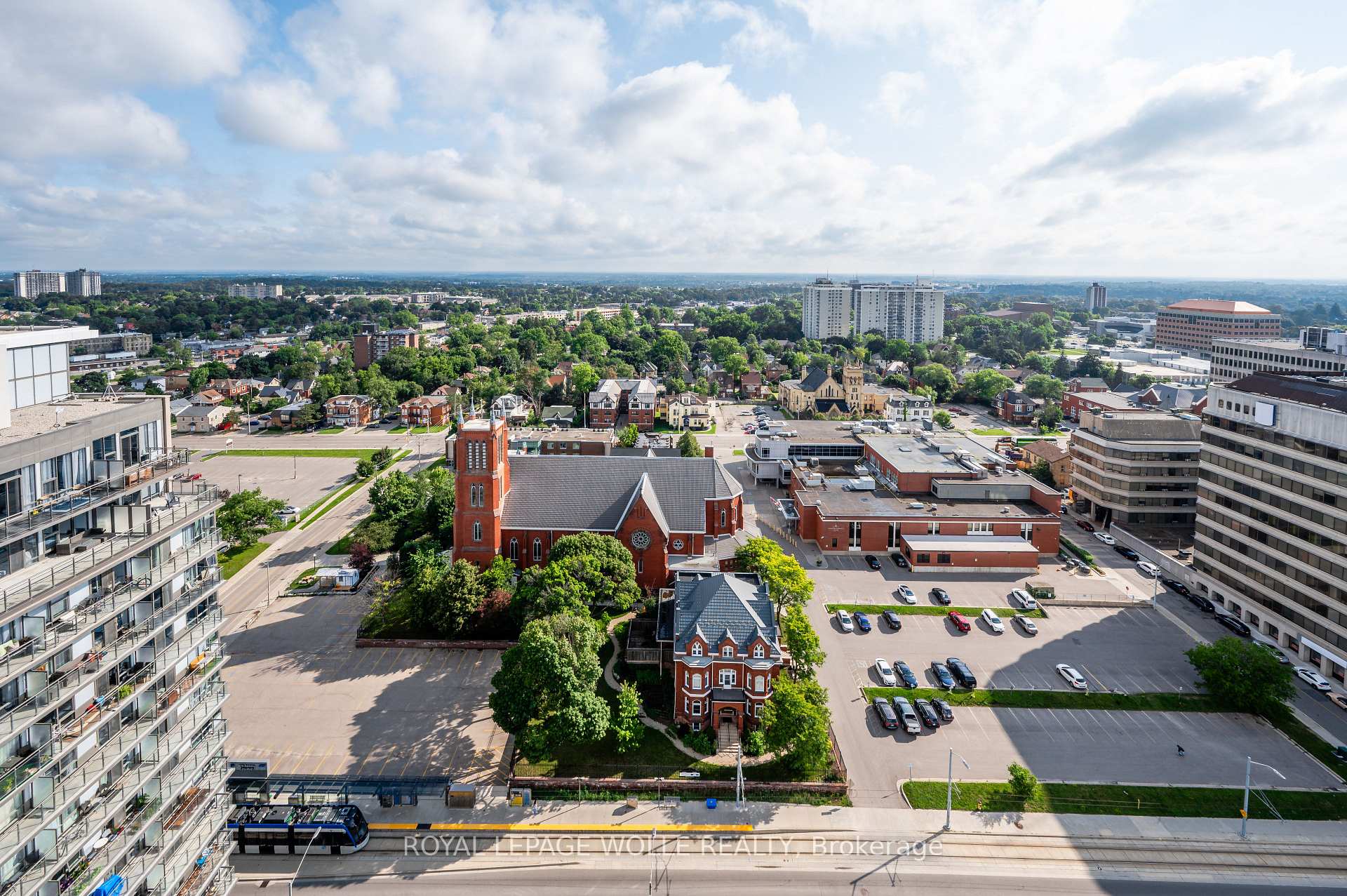 Photo 30 of Unit 2102, 55 Duke Street W, Kitchener, City Commercial Core — HOMEH