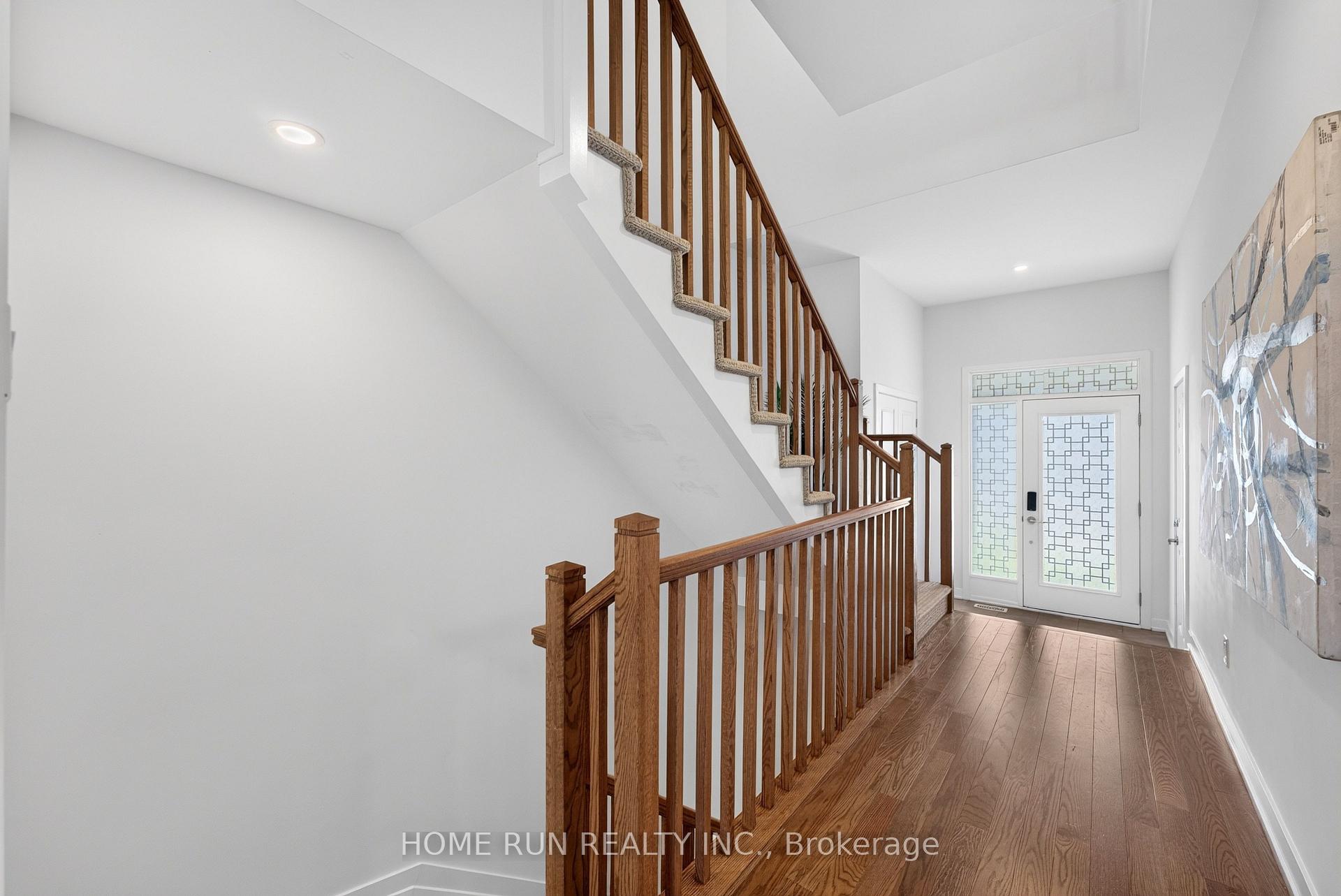 Photo 4 of 216 Trumpeter Grove, Ottawa, Riverside South/Gloucester Glen — HOMEH