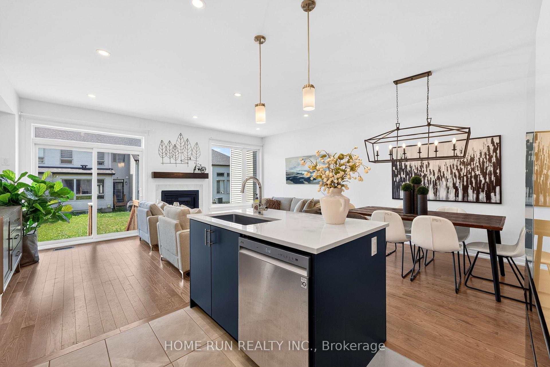 Photo 15 of 216 Trumpeter Grove, Ottawa, Riverside South/Gloucester Glen — HOMEH