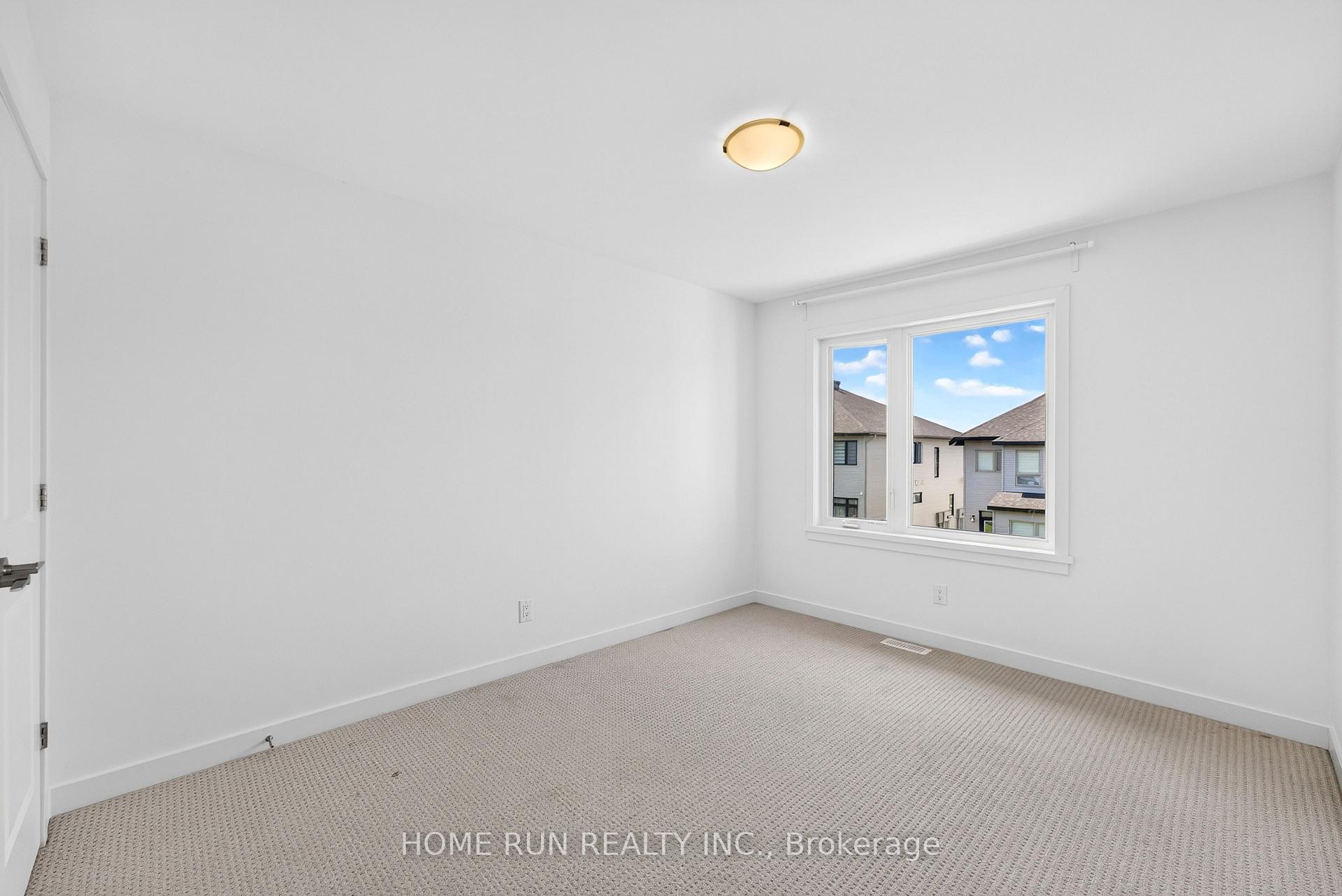 Photo 24 of 216 Trumpeter Grove, Ottawa, Riverside South/Gloucester Glen — HOMEH