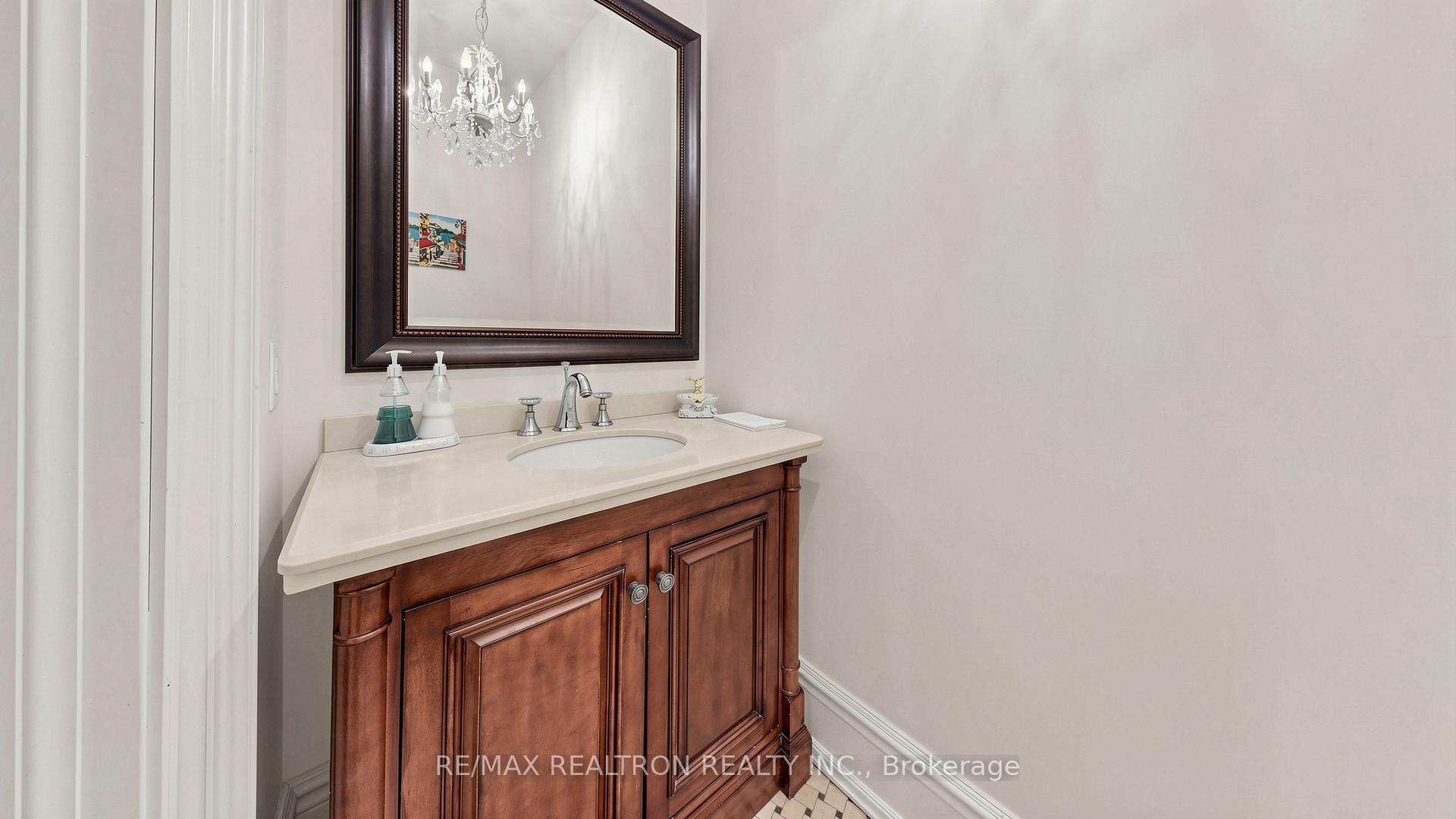Photo 23 of 45 Greenan Road, Whitchurch-Stouffville, Ballantrae — HOMEH