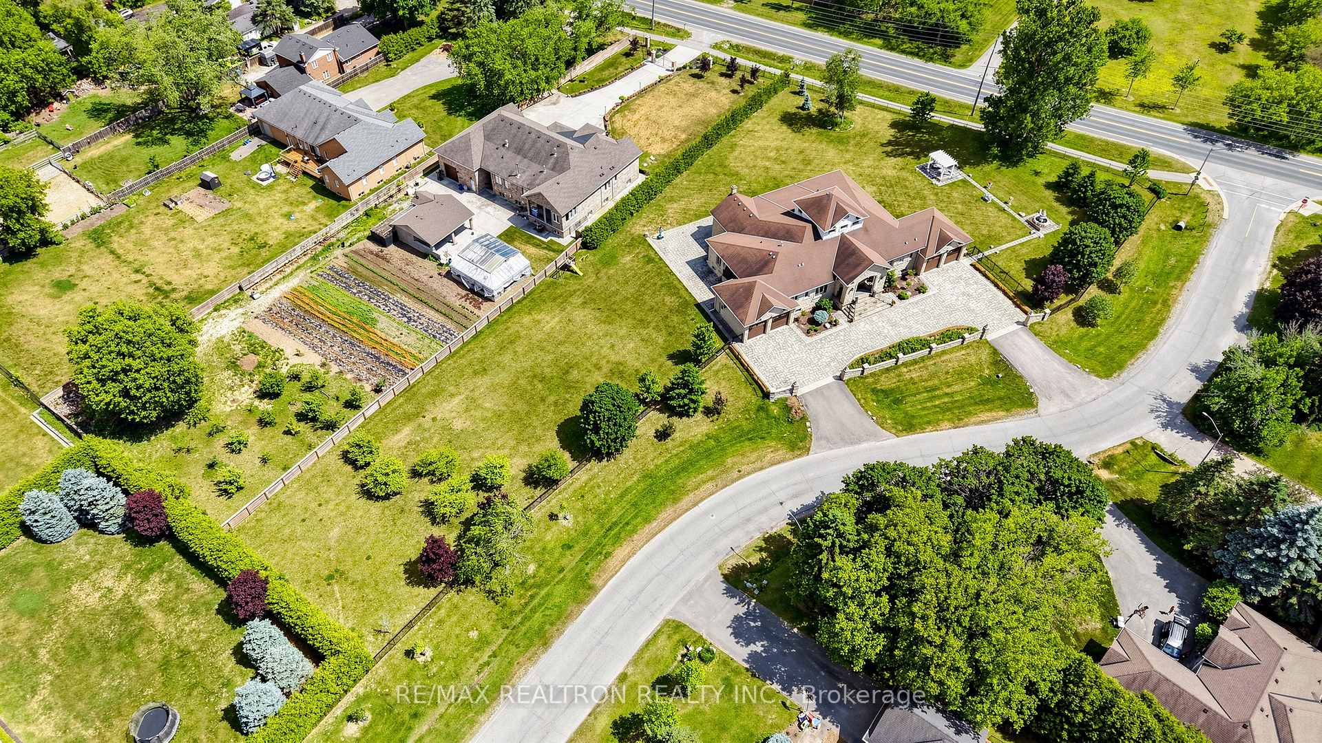 Photo 50 of 45 Greenan Road, Whitchurch-Stouffville, Ballantrae — HOMEH