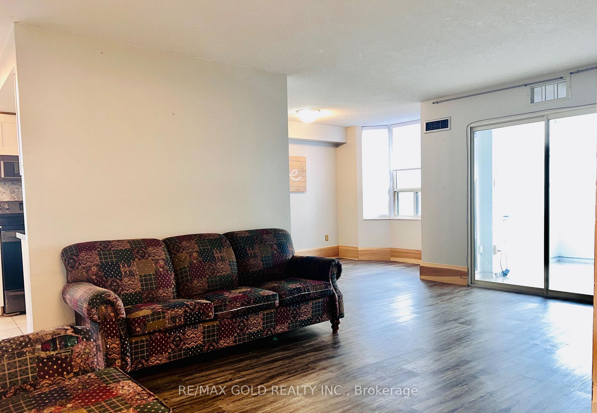 Photo 6 of Unit 1504, 10 Malta Avenue, Brampton, Fletcher's Creek South — HOMEH