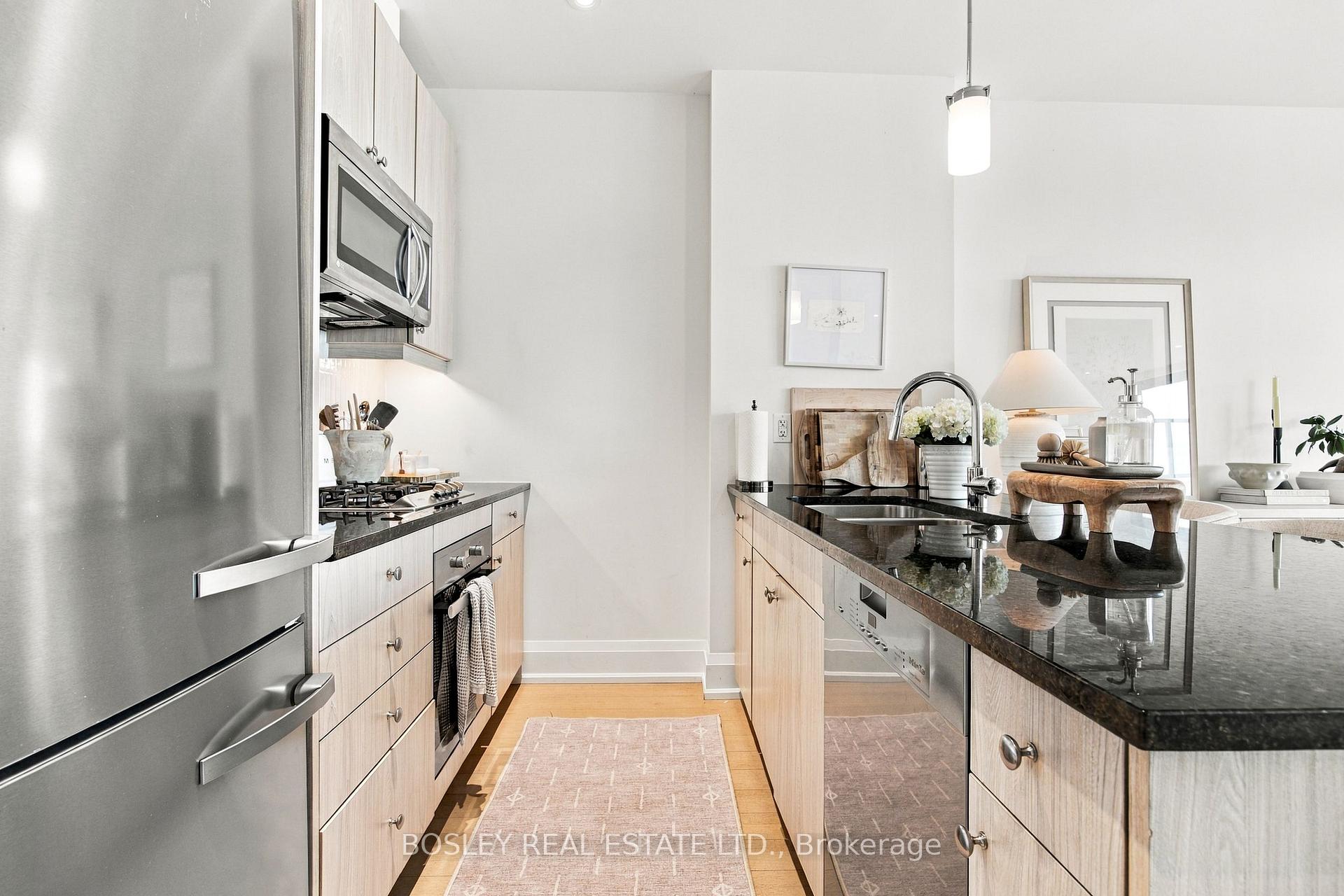 Photo 10 of Unit 519, 365 Beech Avenue, Toronto, The Beaches — HOMEH