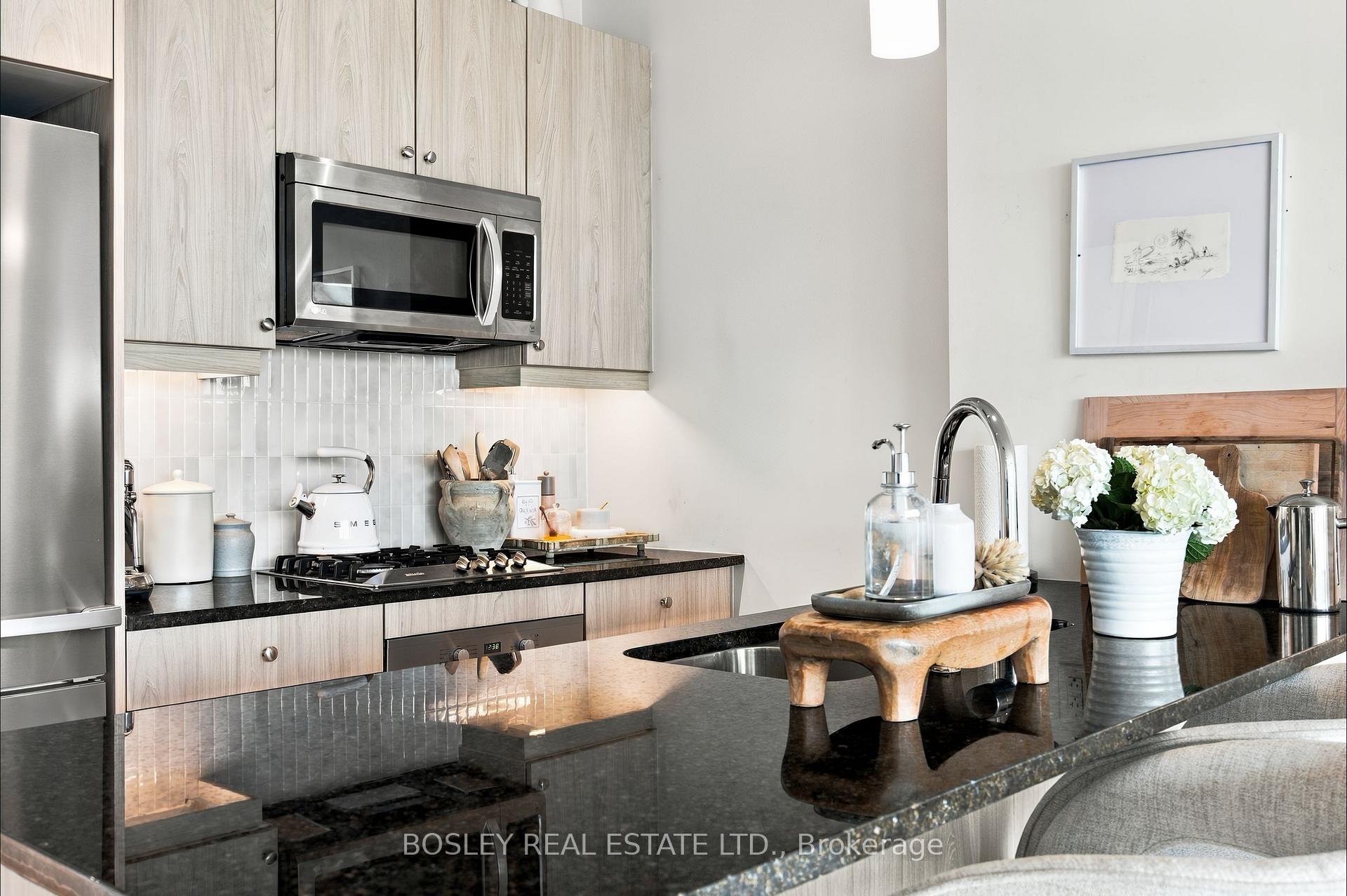 Photo 11 of Unit 519, 365 Beech Avenue, Toronto, The Beaches — HOMEH