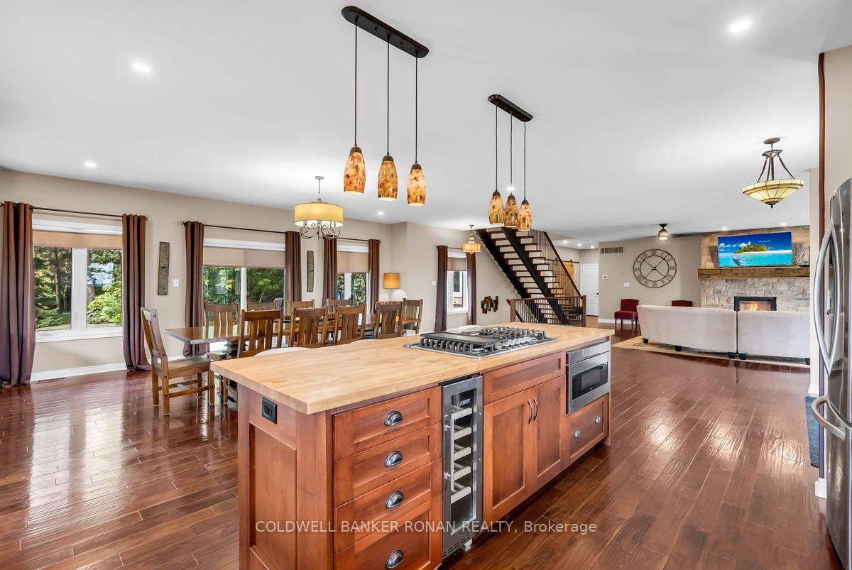 Photo 6 of 5354 3rd Line, New Tecumseth, Tottenham — HOMEH