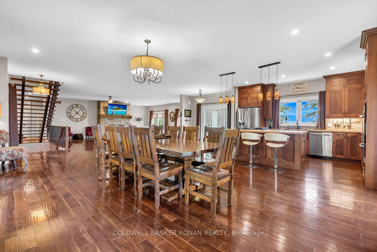Photo 11 of 5354 3rd Line, New Tecumseth, Tottenham — HOMEH
