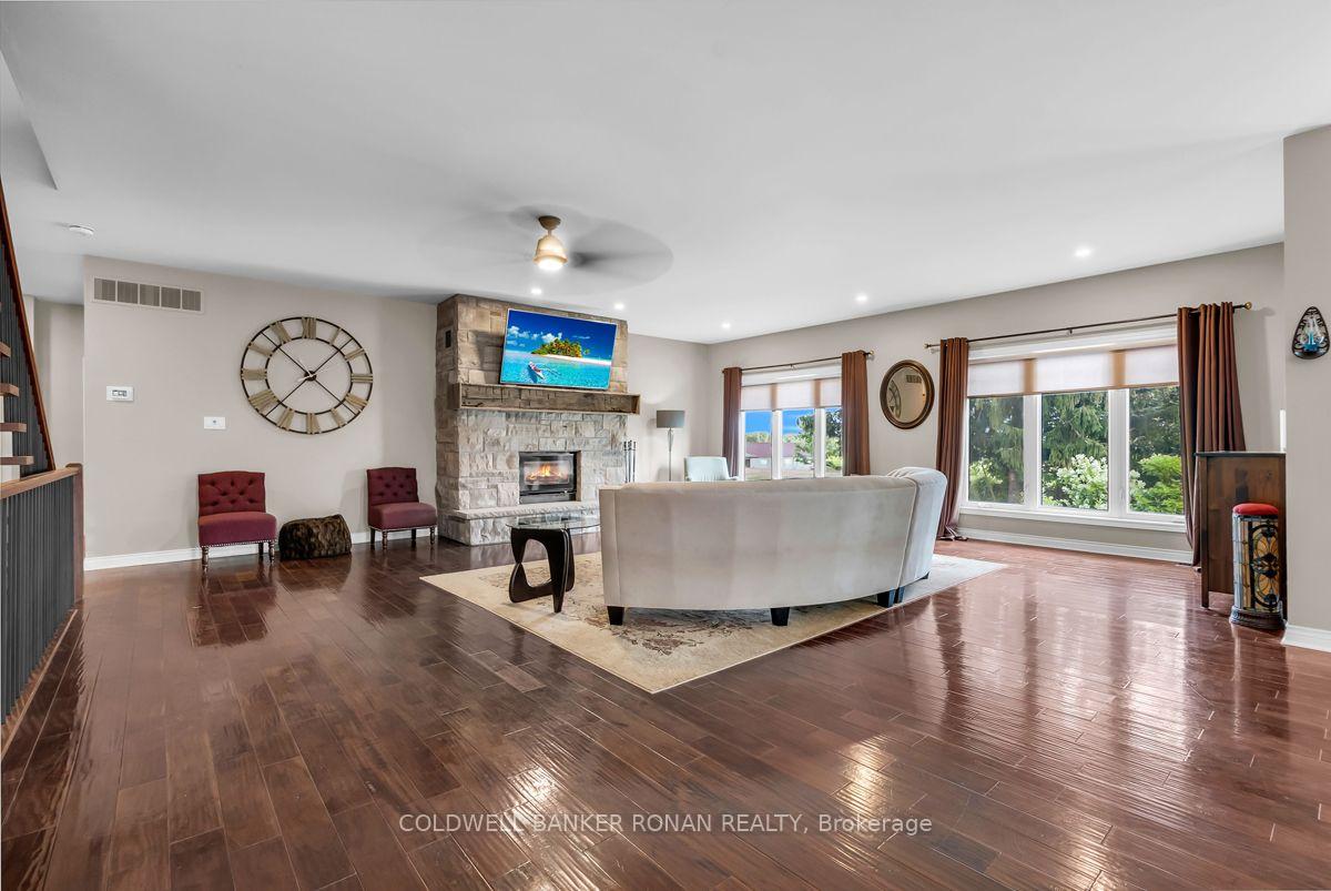 Photo 14 of 5354 3rd Line, New Tecumseth, Tottenham — HOMEH