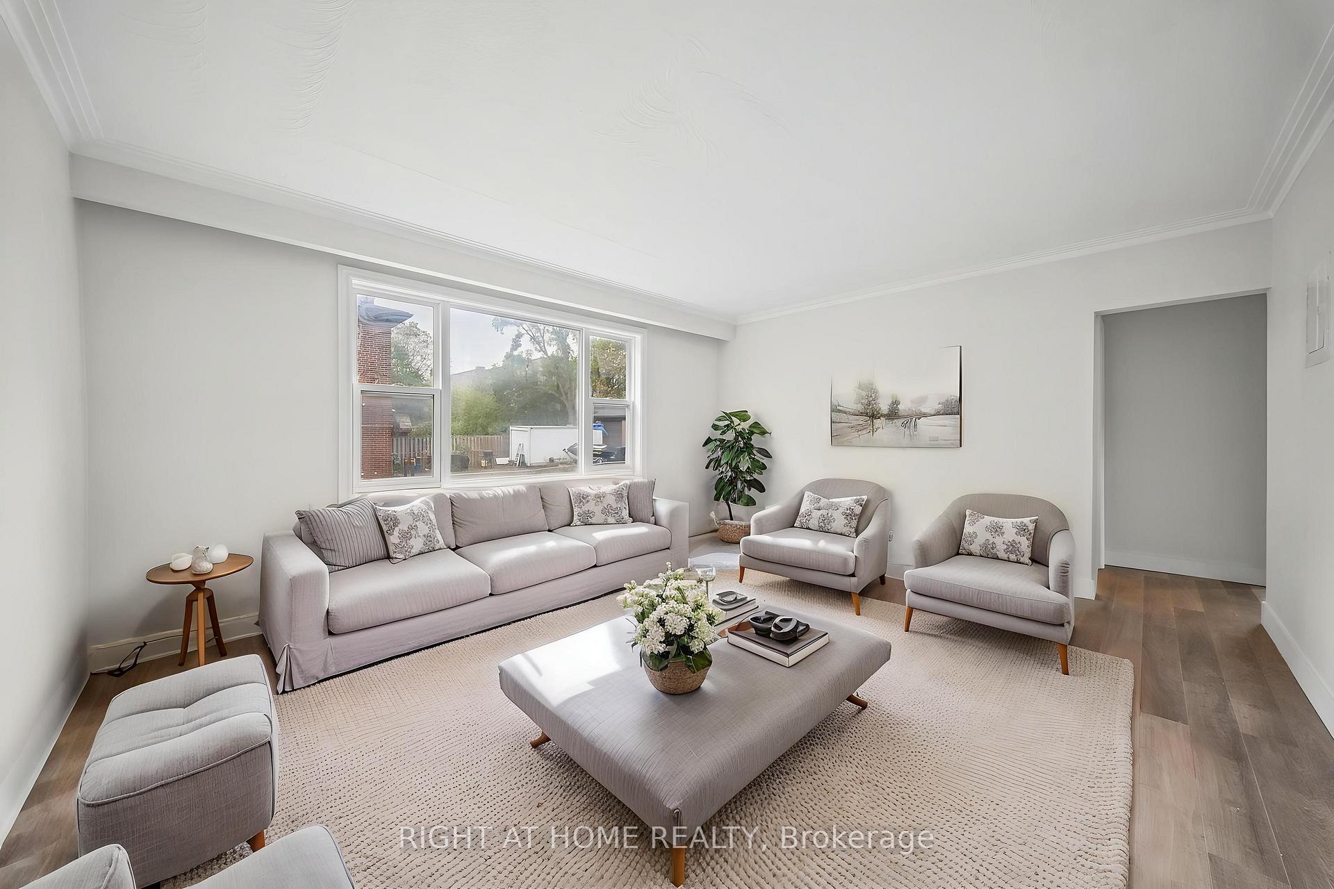 Photo 1 of Unit 3, 32 Vanevery Street, Etobicoke, Mimico — HOMEH